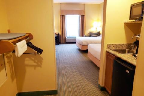 Queen Room Disability Access