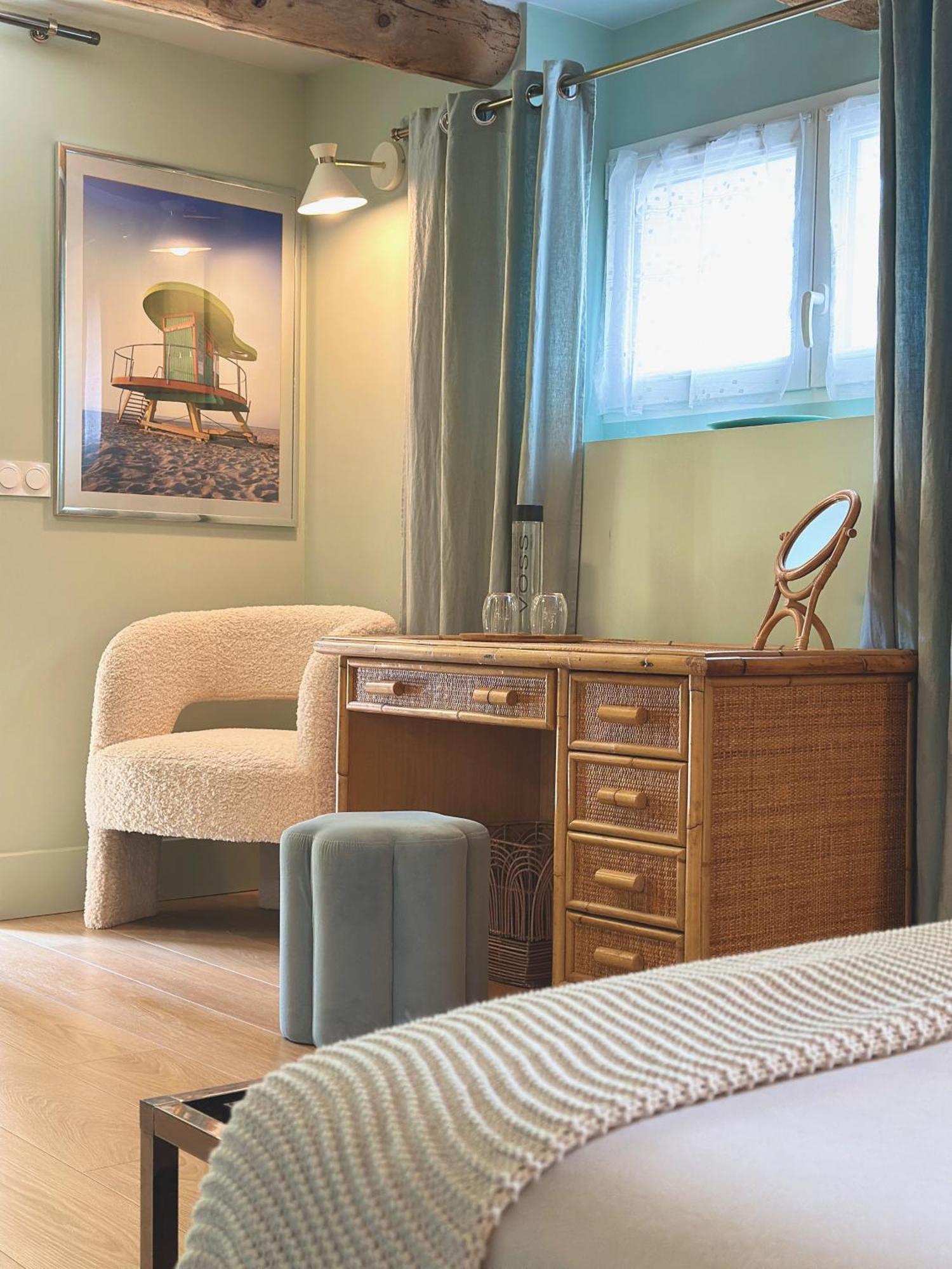 Deluxe Double Room Bath