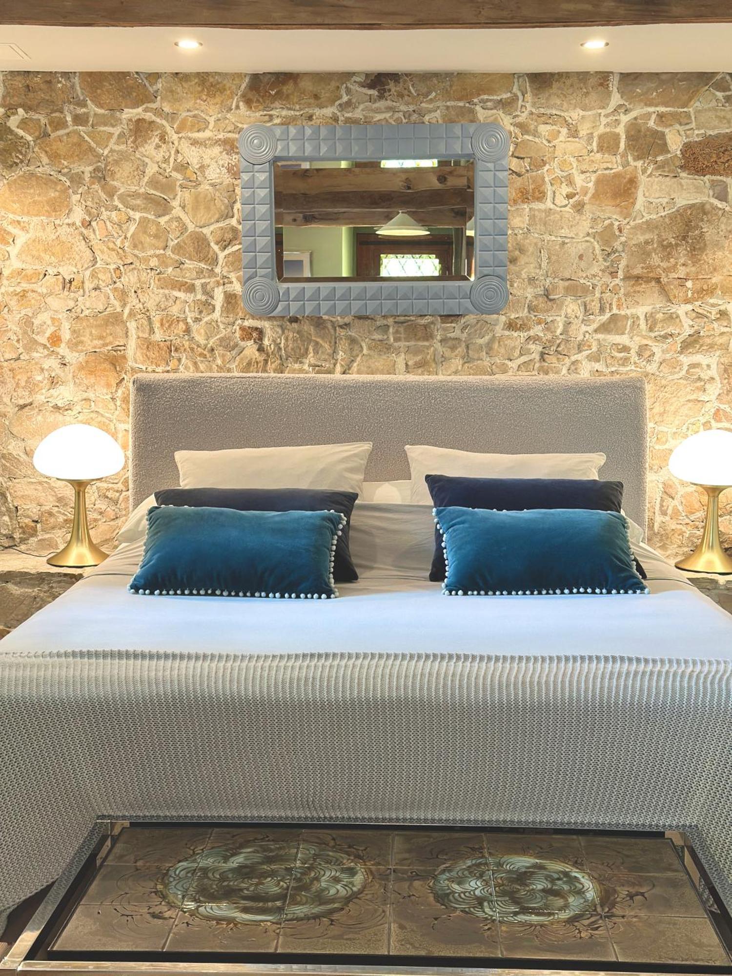 Deluxe Double Room Bath