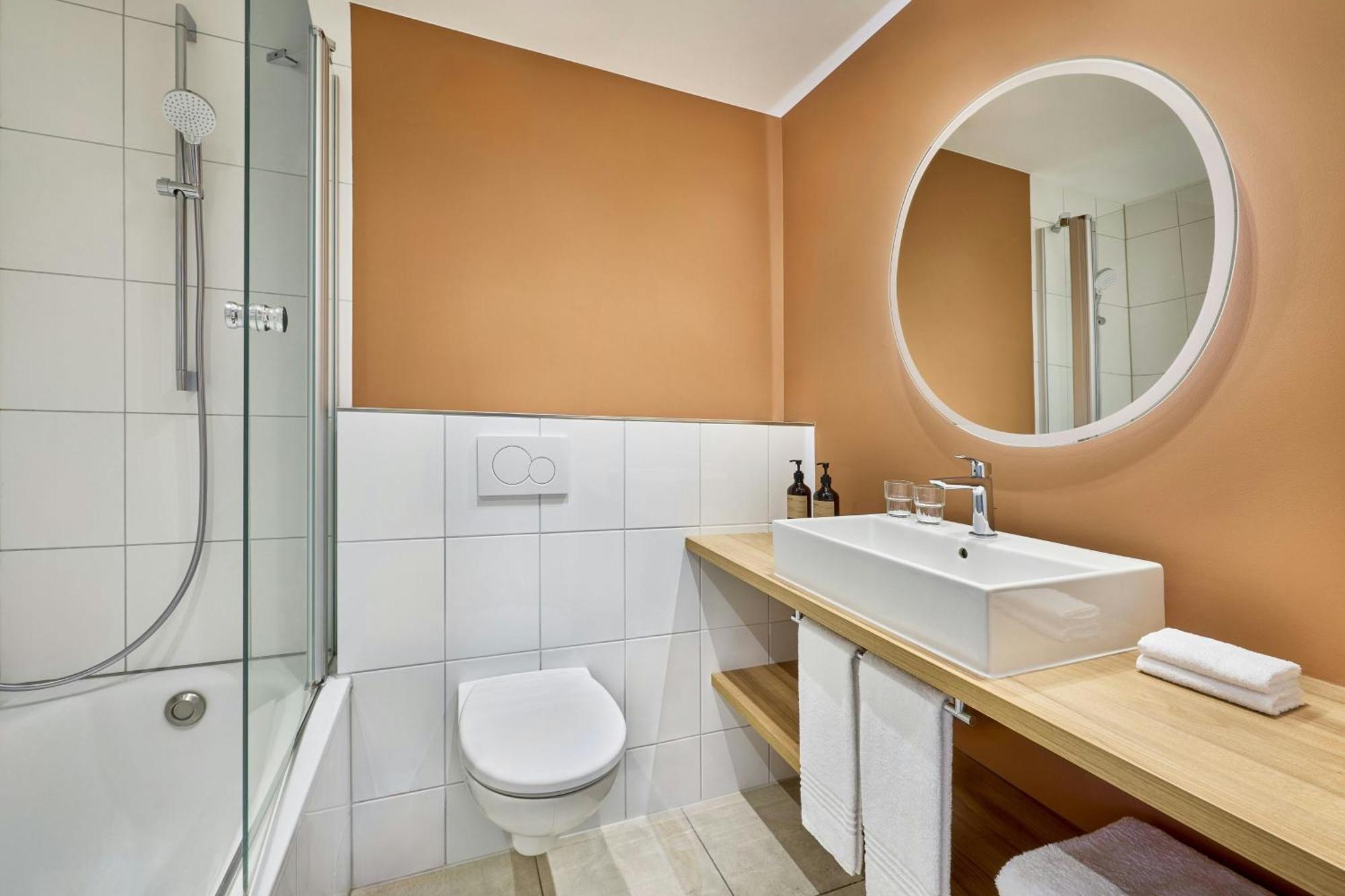 Comfort King Room