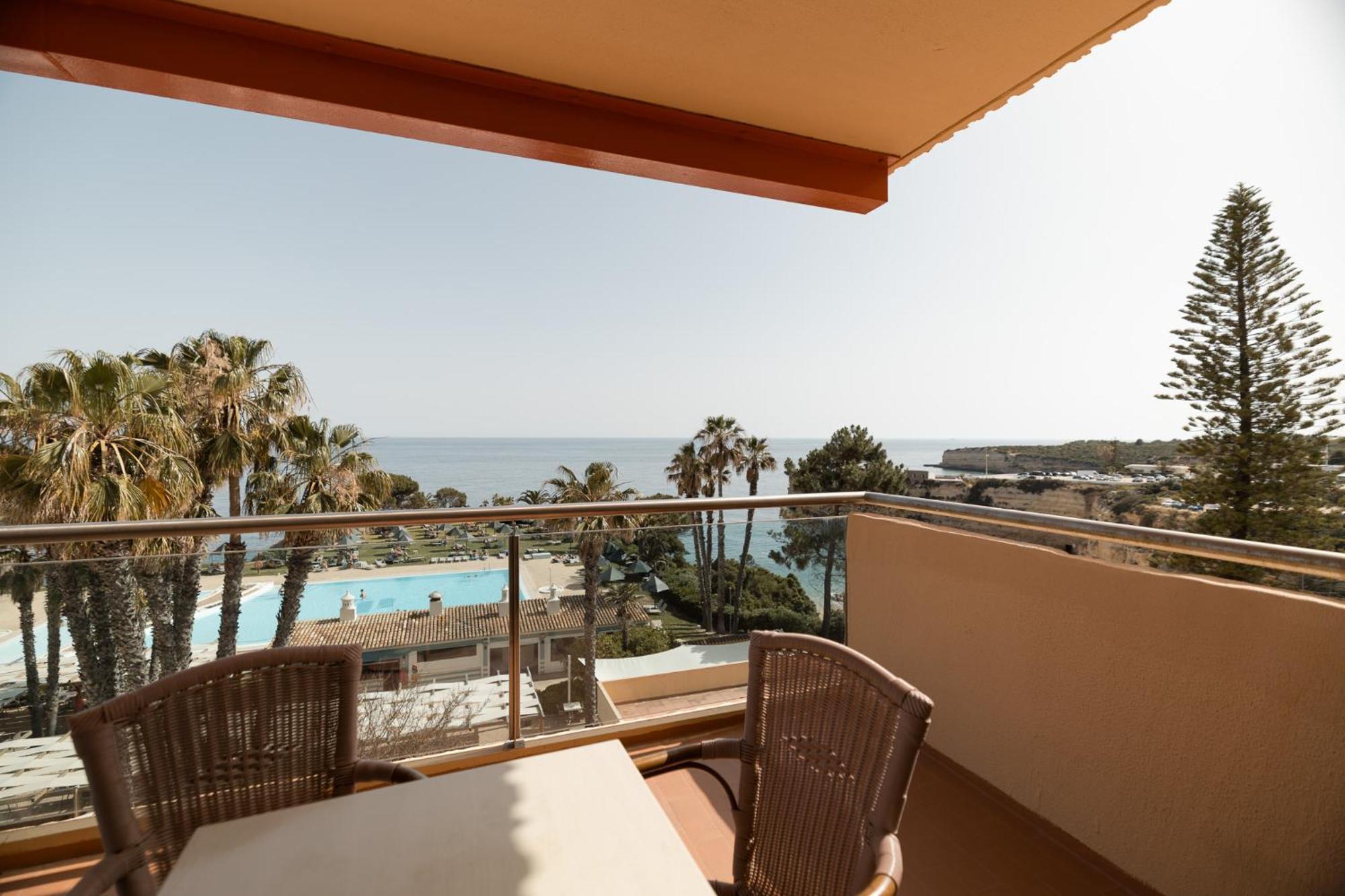 Superior Suite with Sea View (2 Adults and 2 Children),1689822460:JPEG