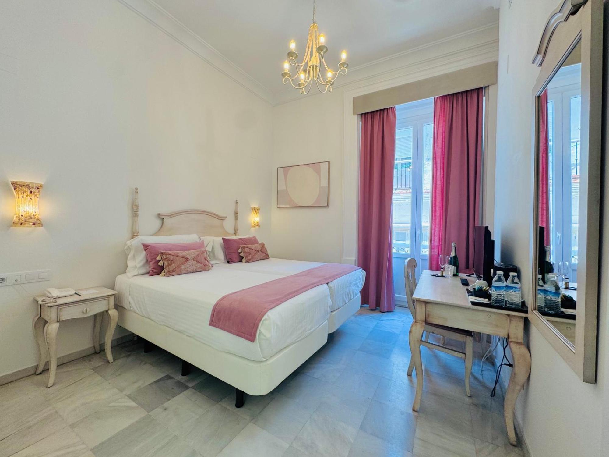 Double or Twin Room Balcony