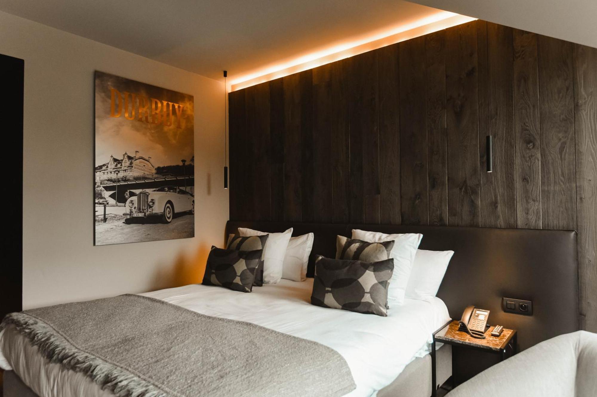 Superior Queen Room