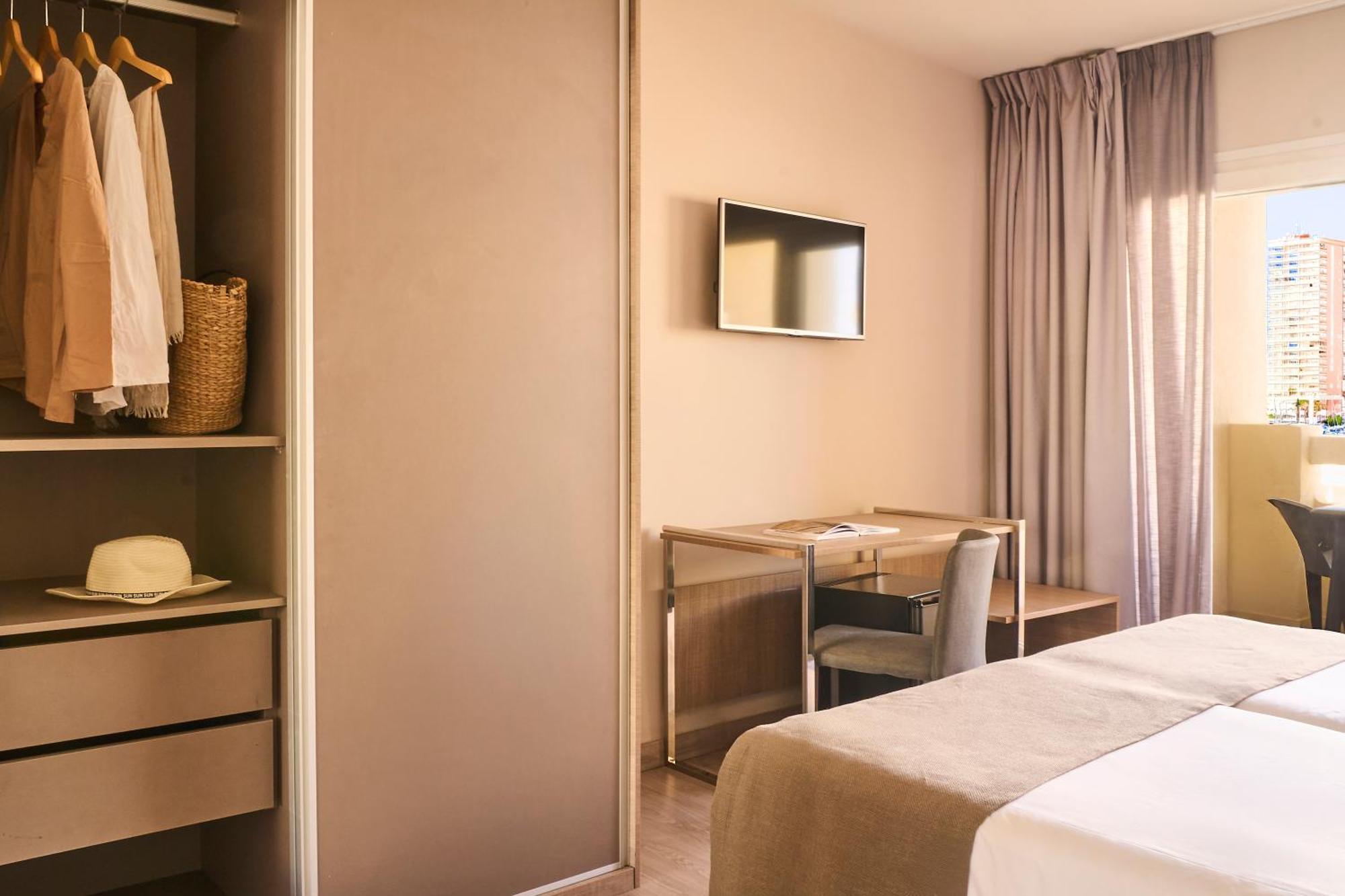 Double or Twin Room Balcony