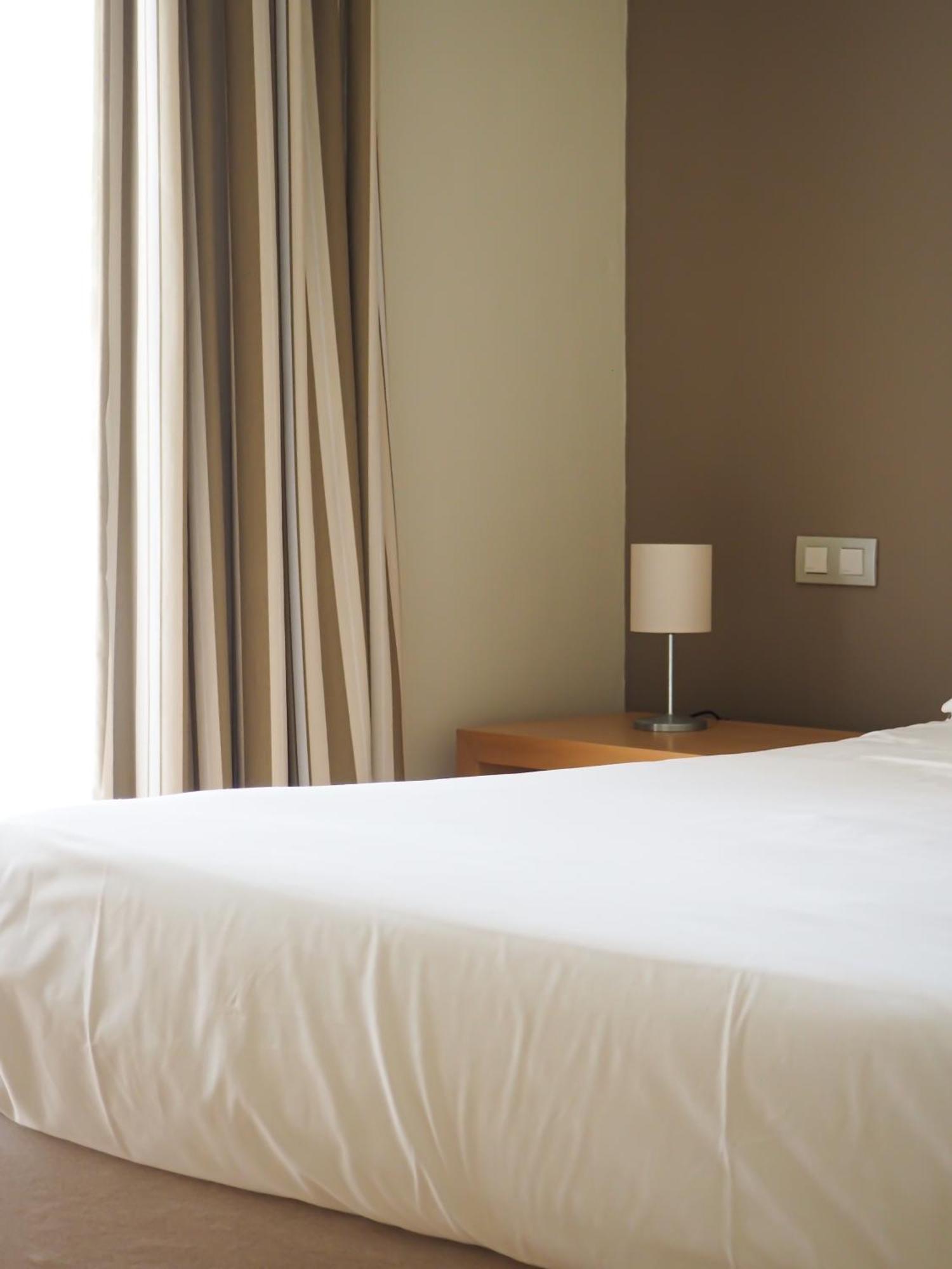 One-Bedroom Standard Apartment