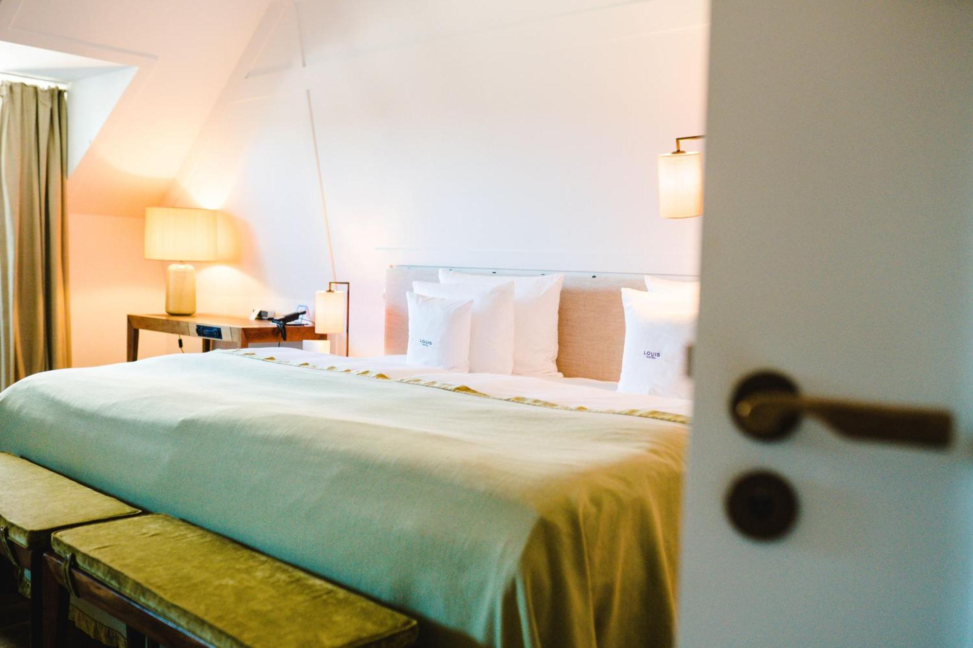 Louis Suite