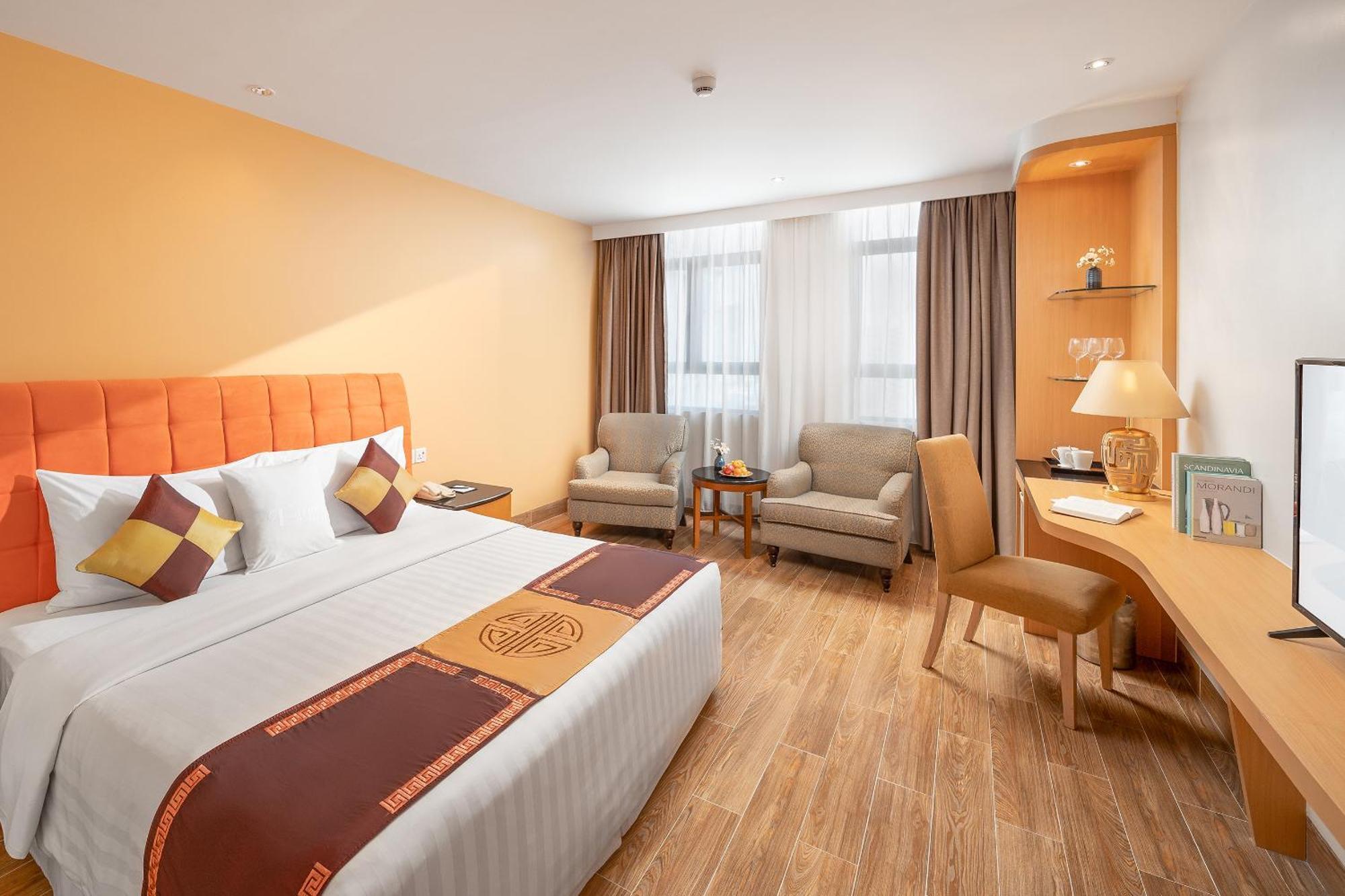Superior King Room