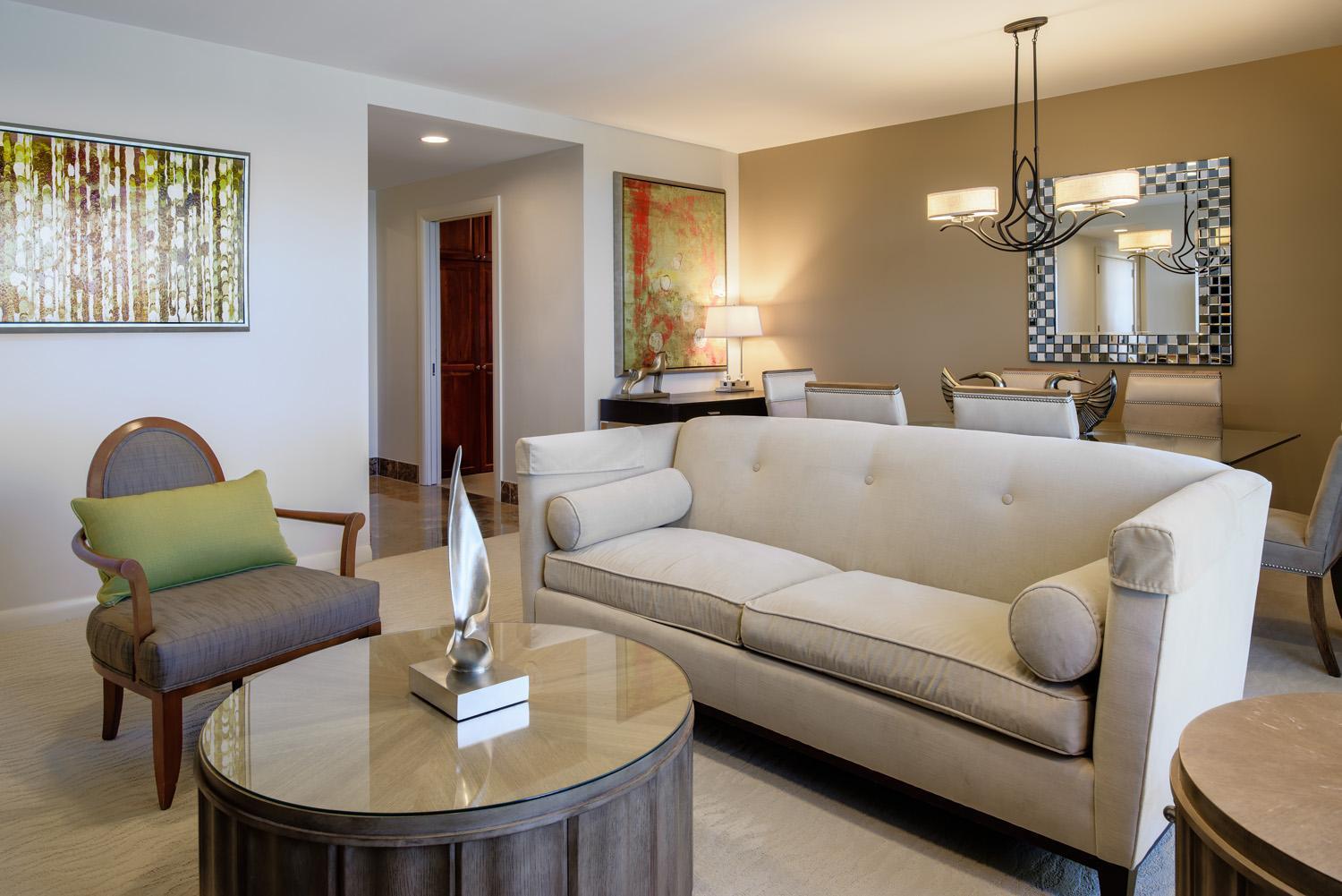Two-Bedroom Executive Suite Den Non-Smoking,1689840594:JPEG