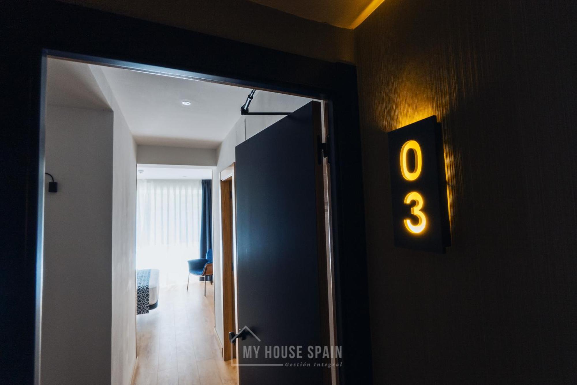Double Room,1689848631:JPEG