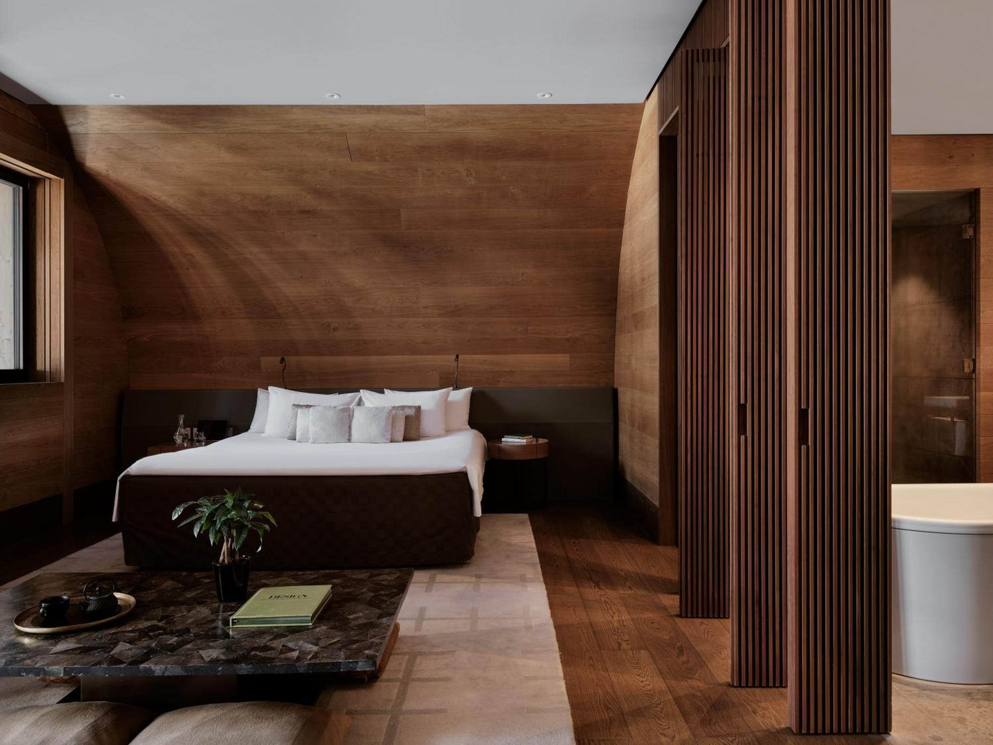 Alpine Junior Suite