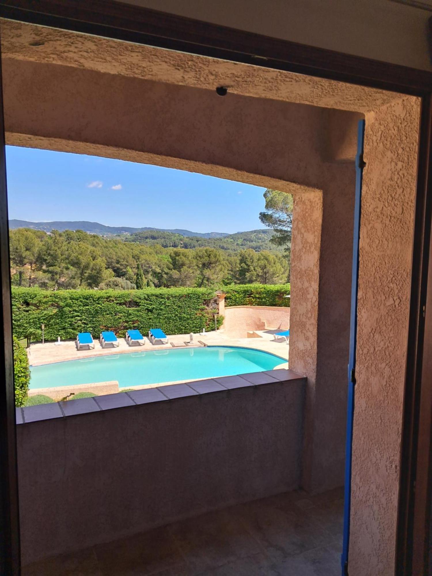 Triple Room Pool View Orientale