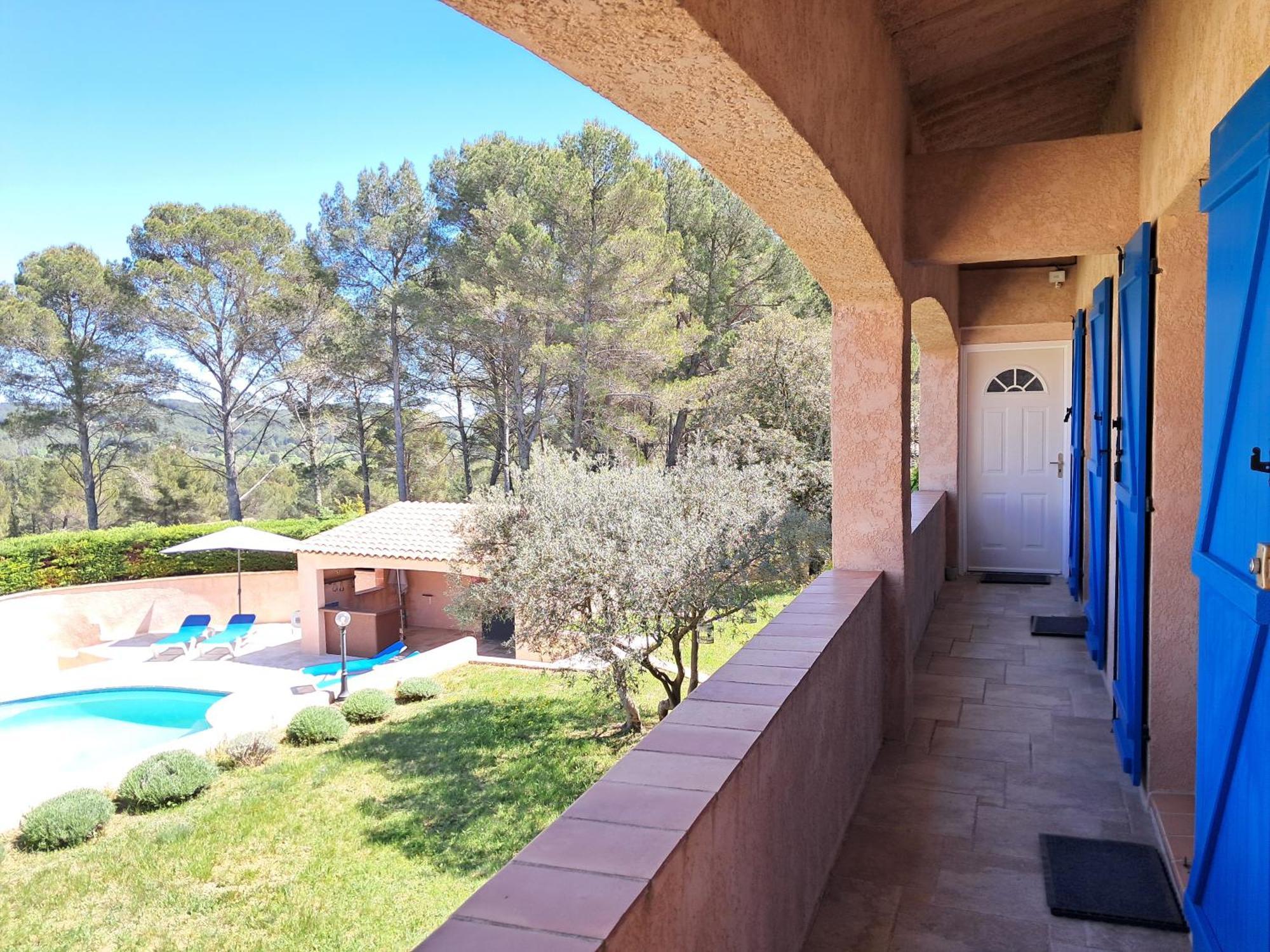 Triple Room Pool View Orientale