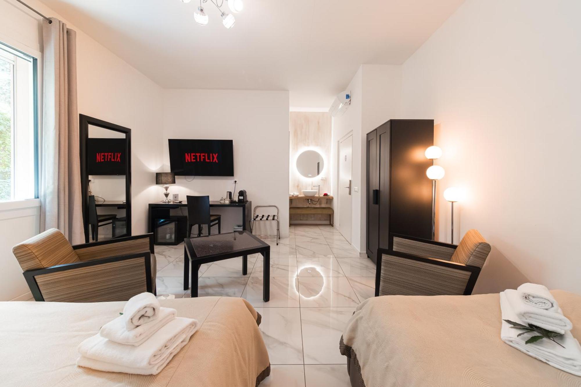 Junior Suite