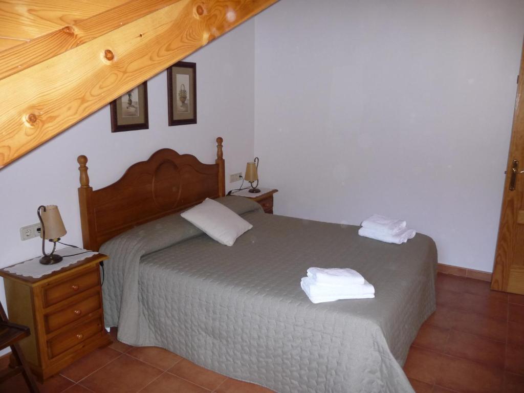 Guest room 1 King Bed