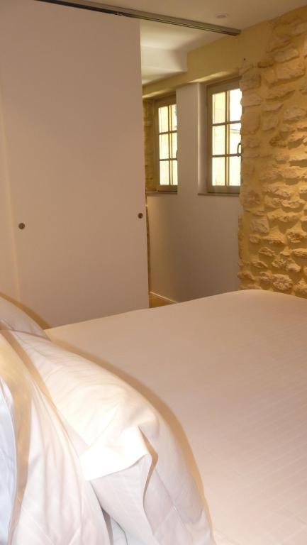 Superior Apartment 6 Cours des Fontaines
