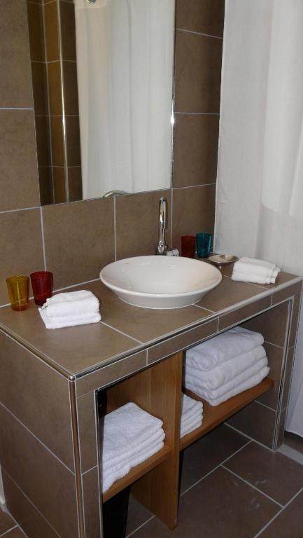 Superior Apartment 6 Cours des Fontaines