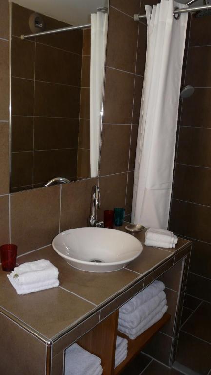 Superior Apartment 6 Cours des Fontaines