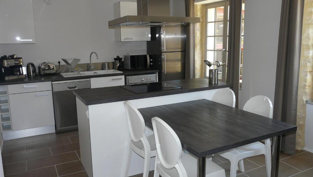 Deluxe Apartment 6 Cours des Fontaines