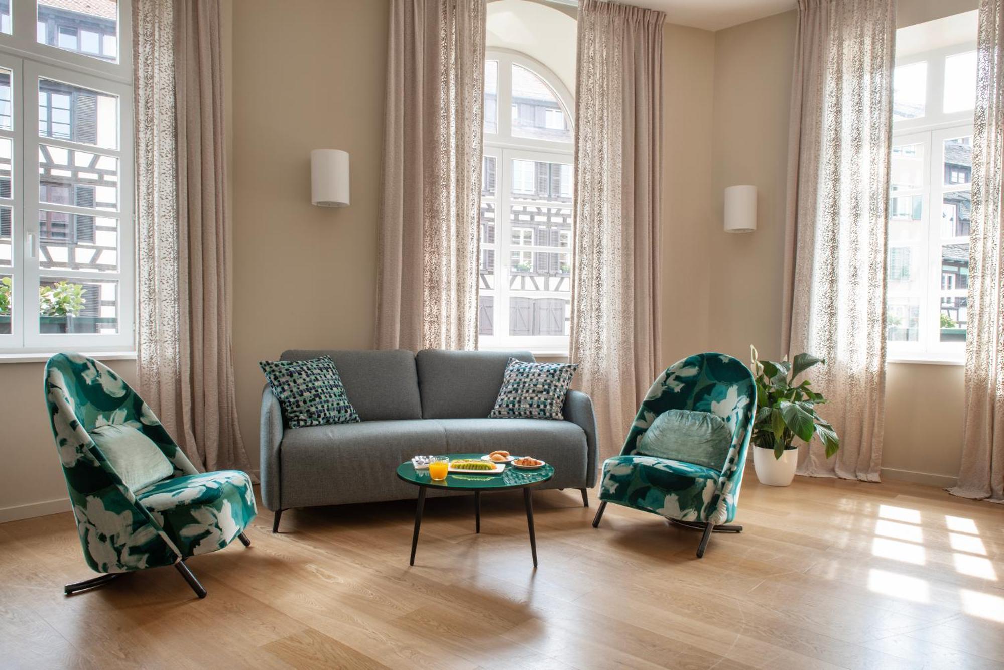 Signature Suite