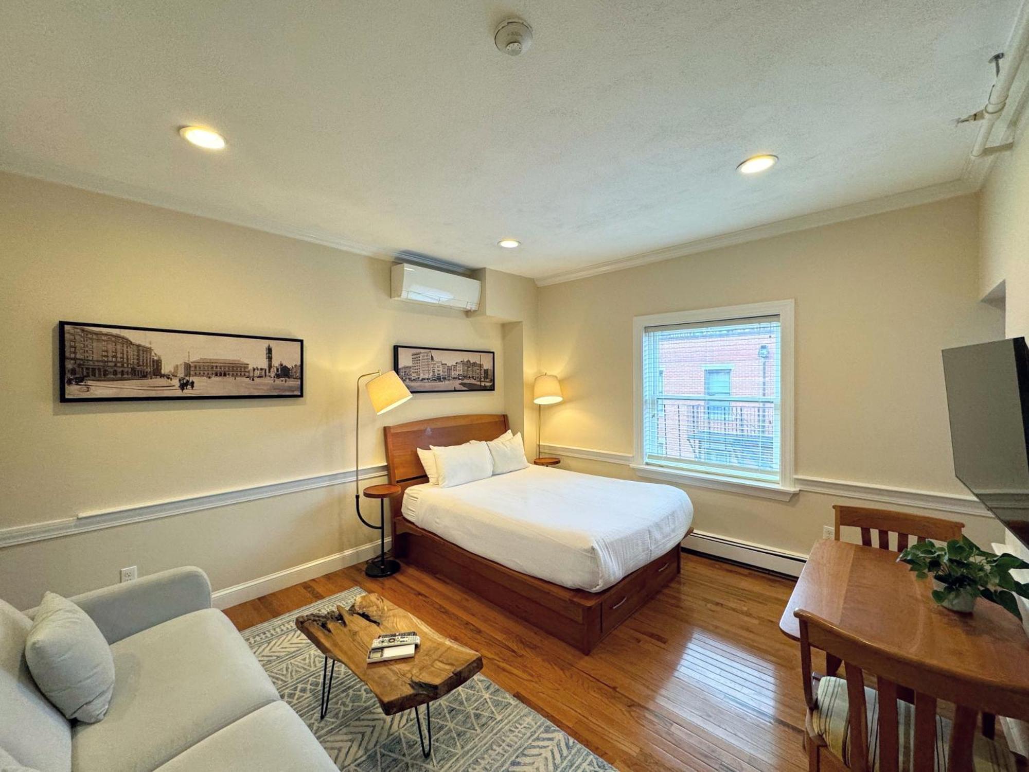 Superior Apartment