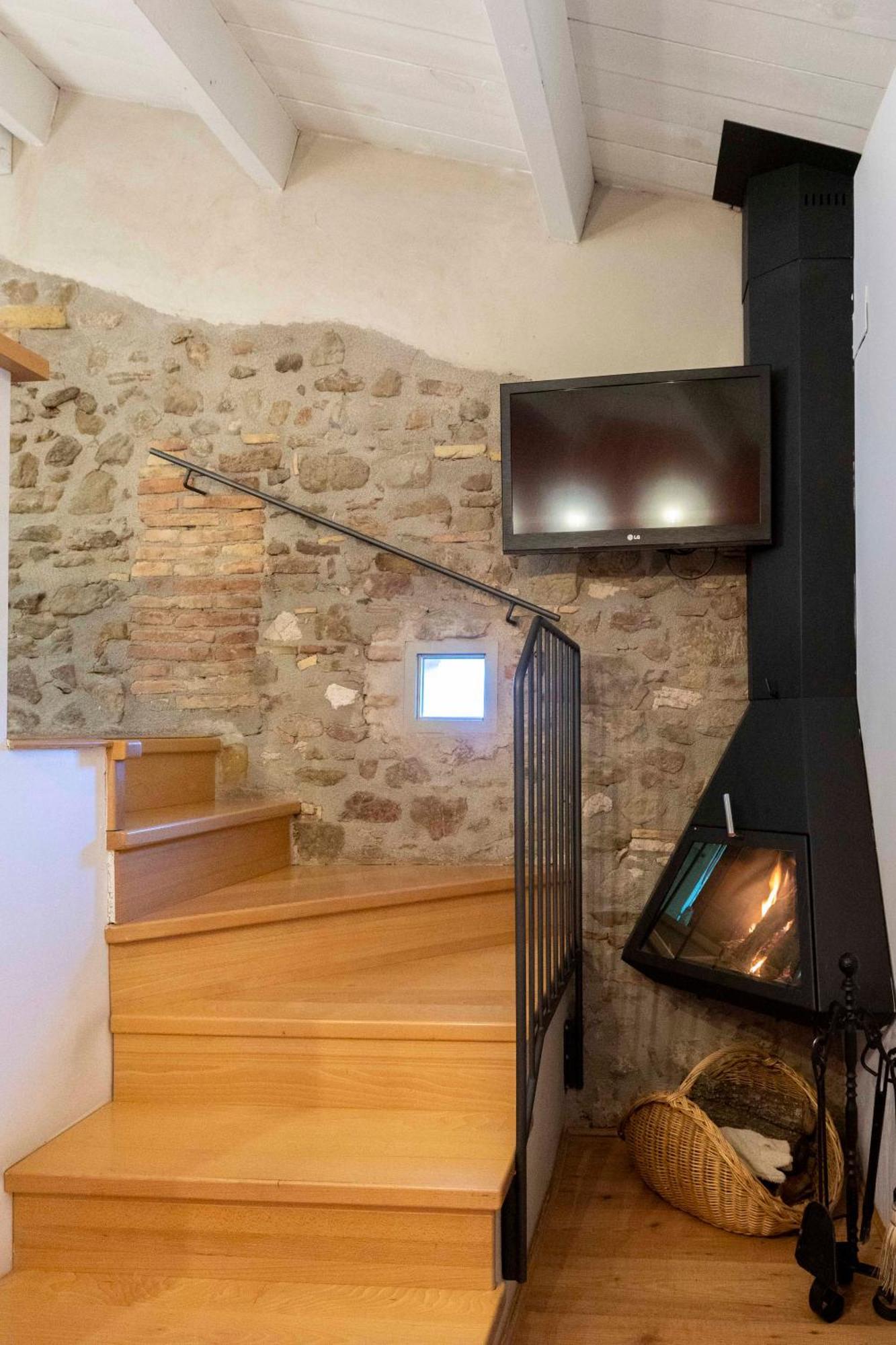 Duplex Room Fireplace