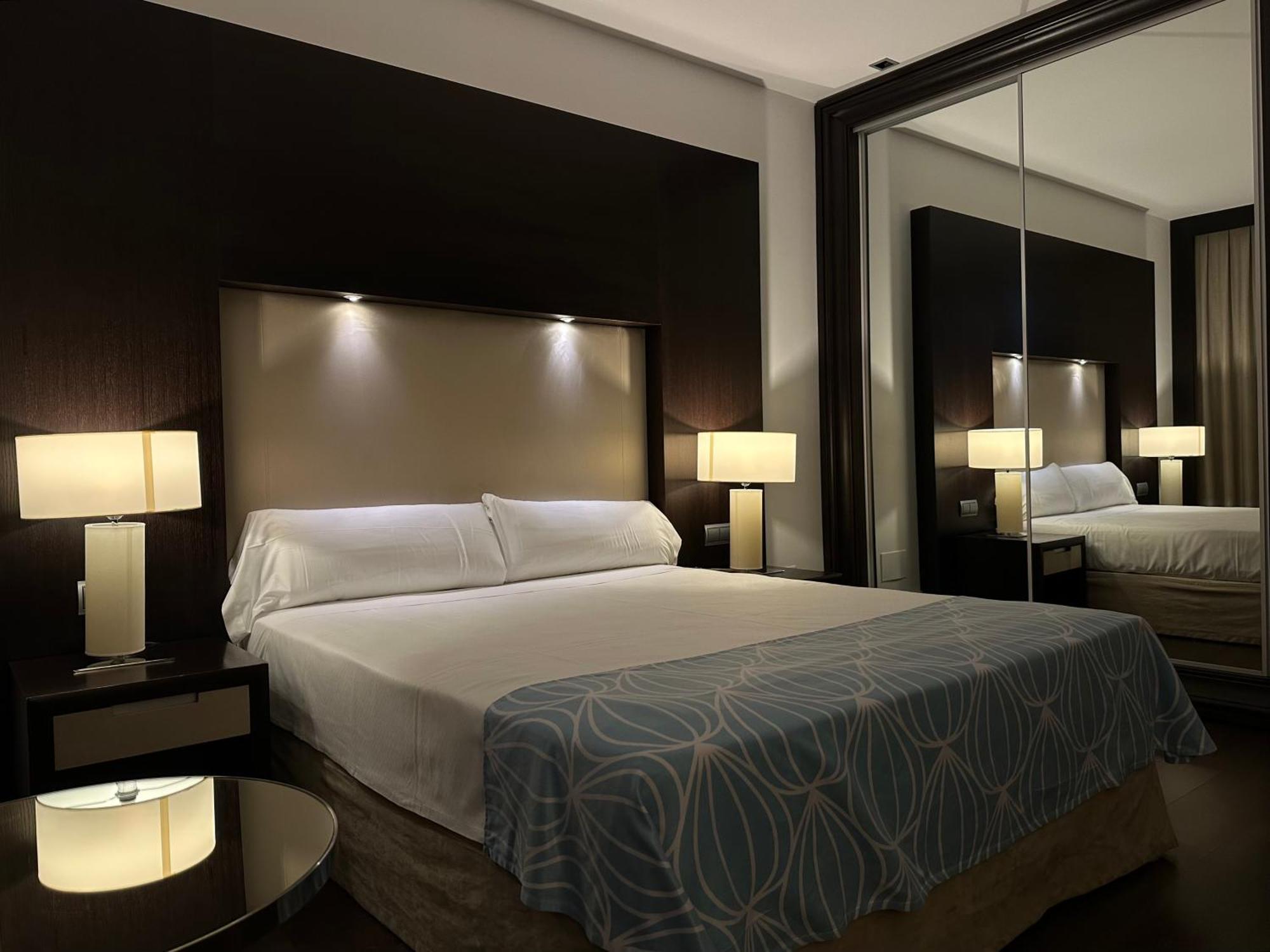 Double Room Romantic,1690938652:JPEG