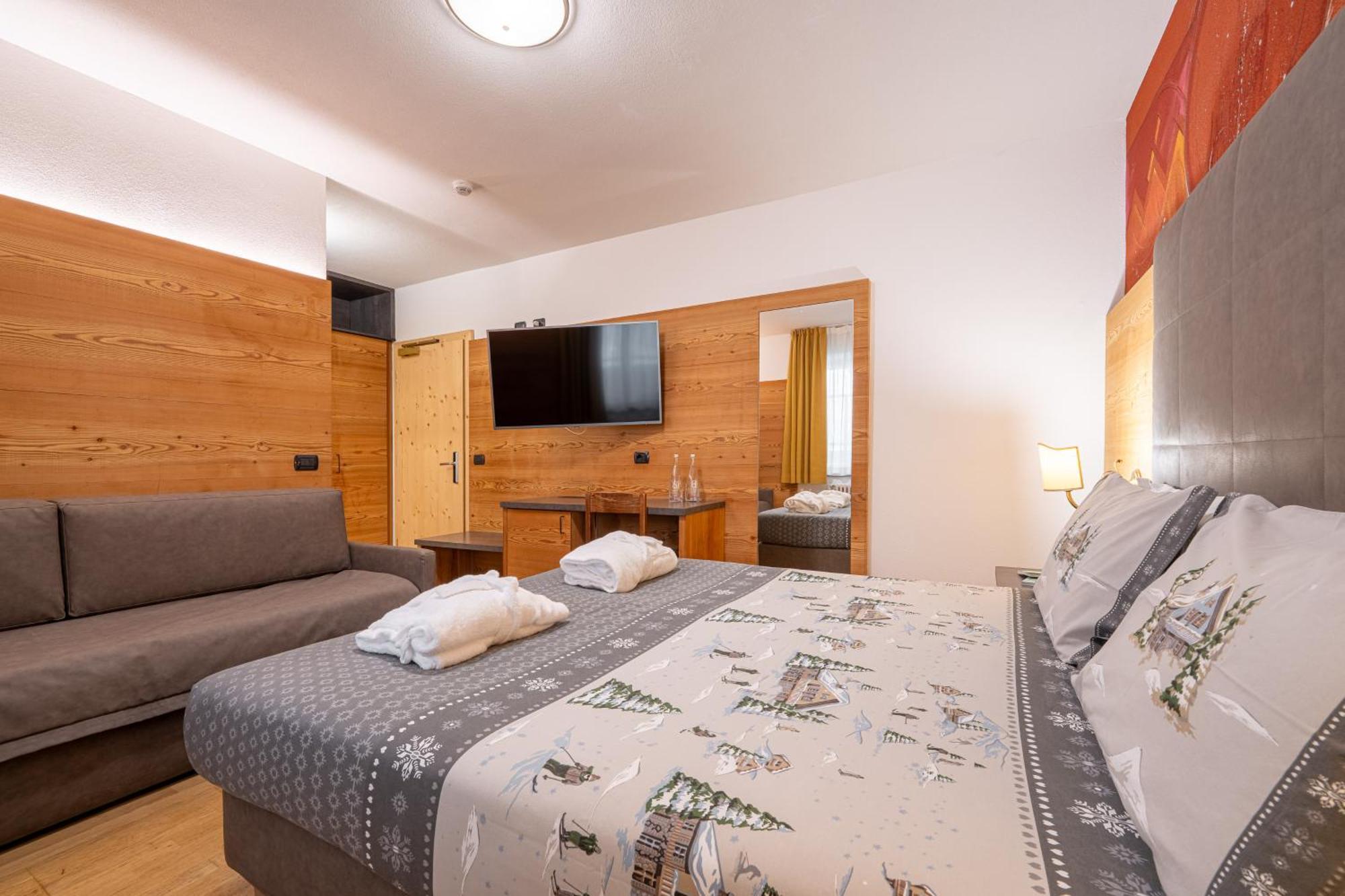 Classic Triple Room