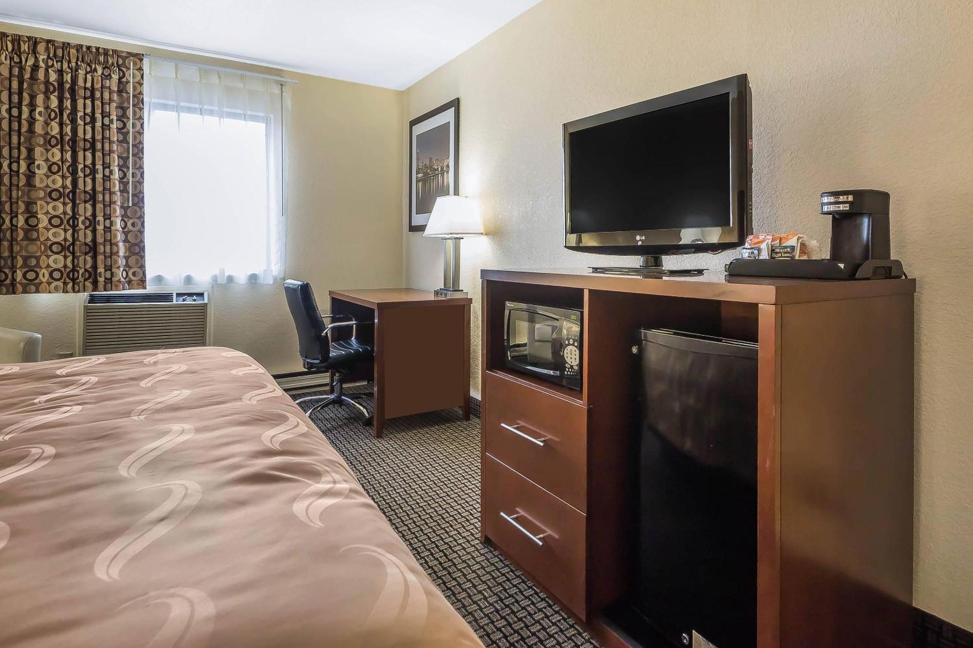 King Room,1765215564:JPEG