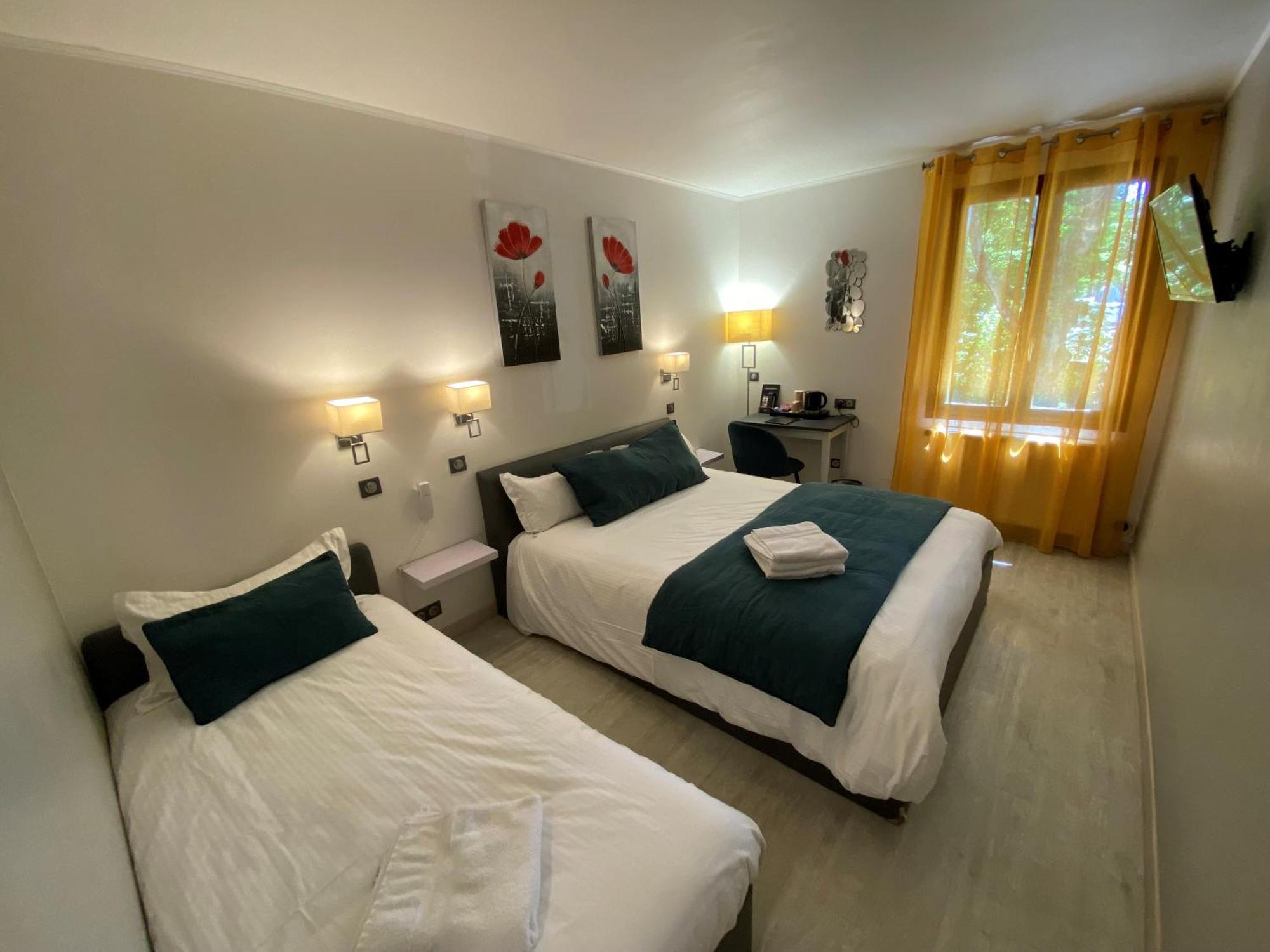 Triple Room,1690942148:JPEG