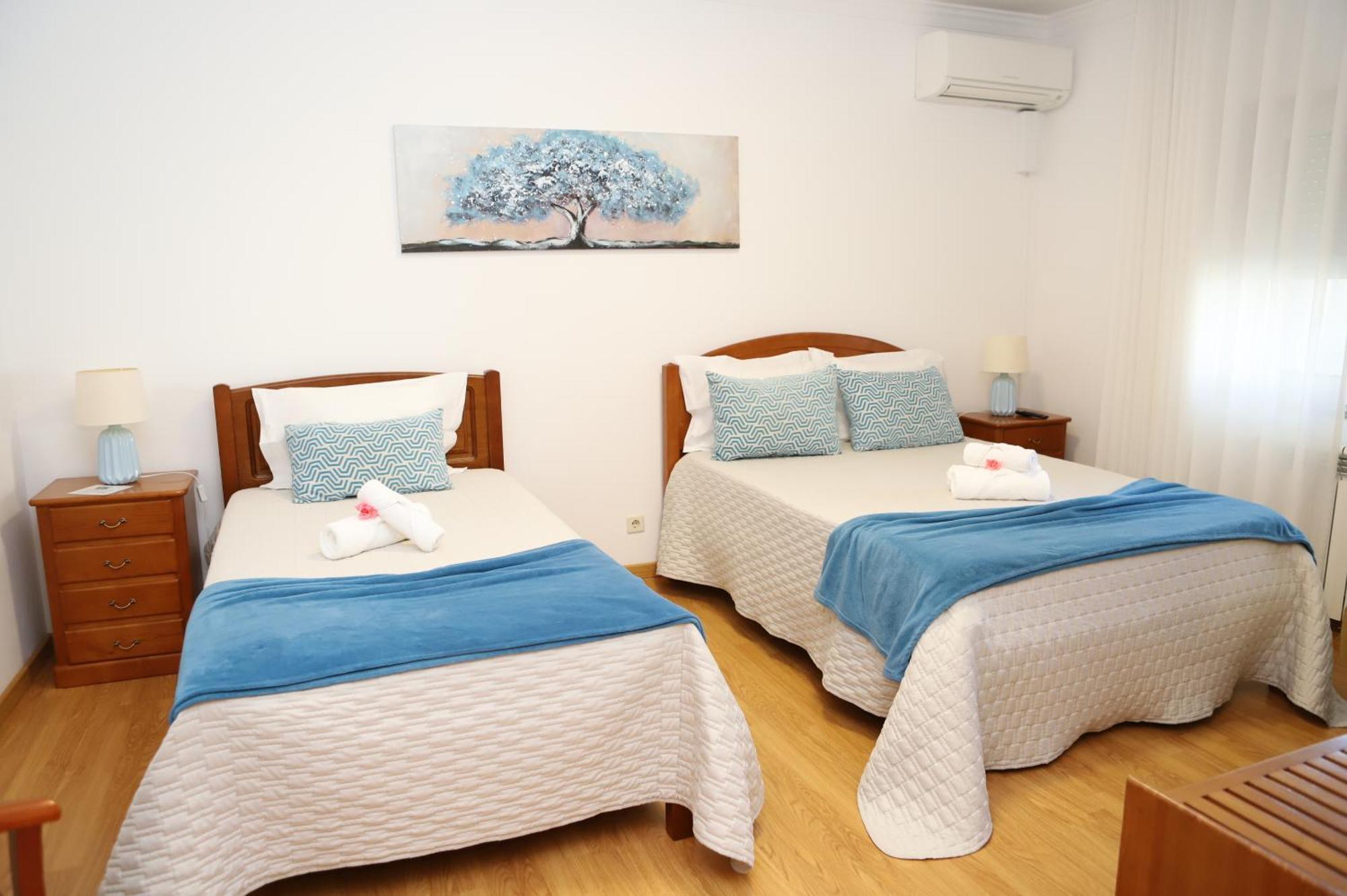 Deluxe Room,1690959772:JPEG
