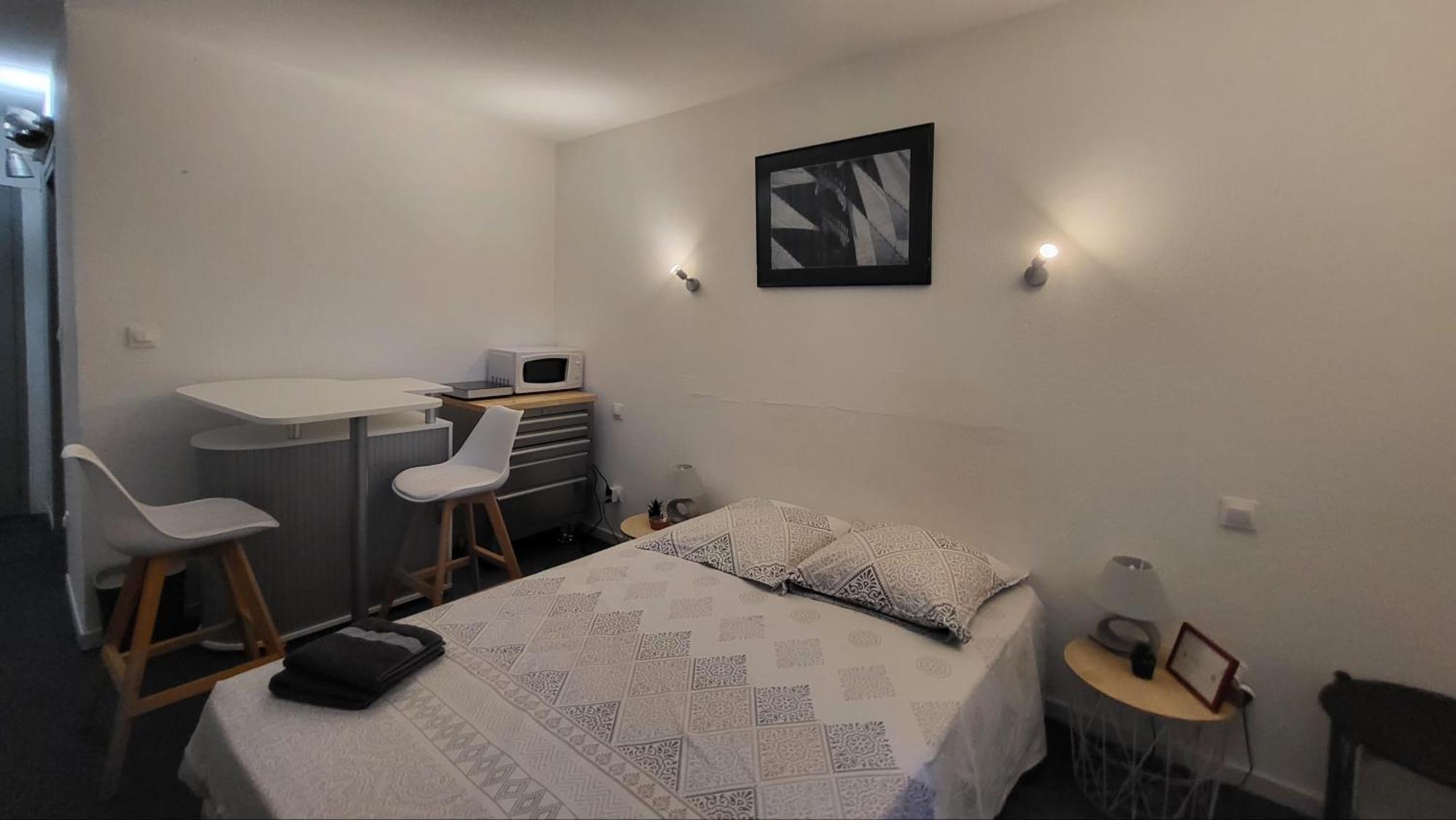 Studio Apartment,1690992037:JPEG
