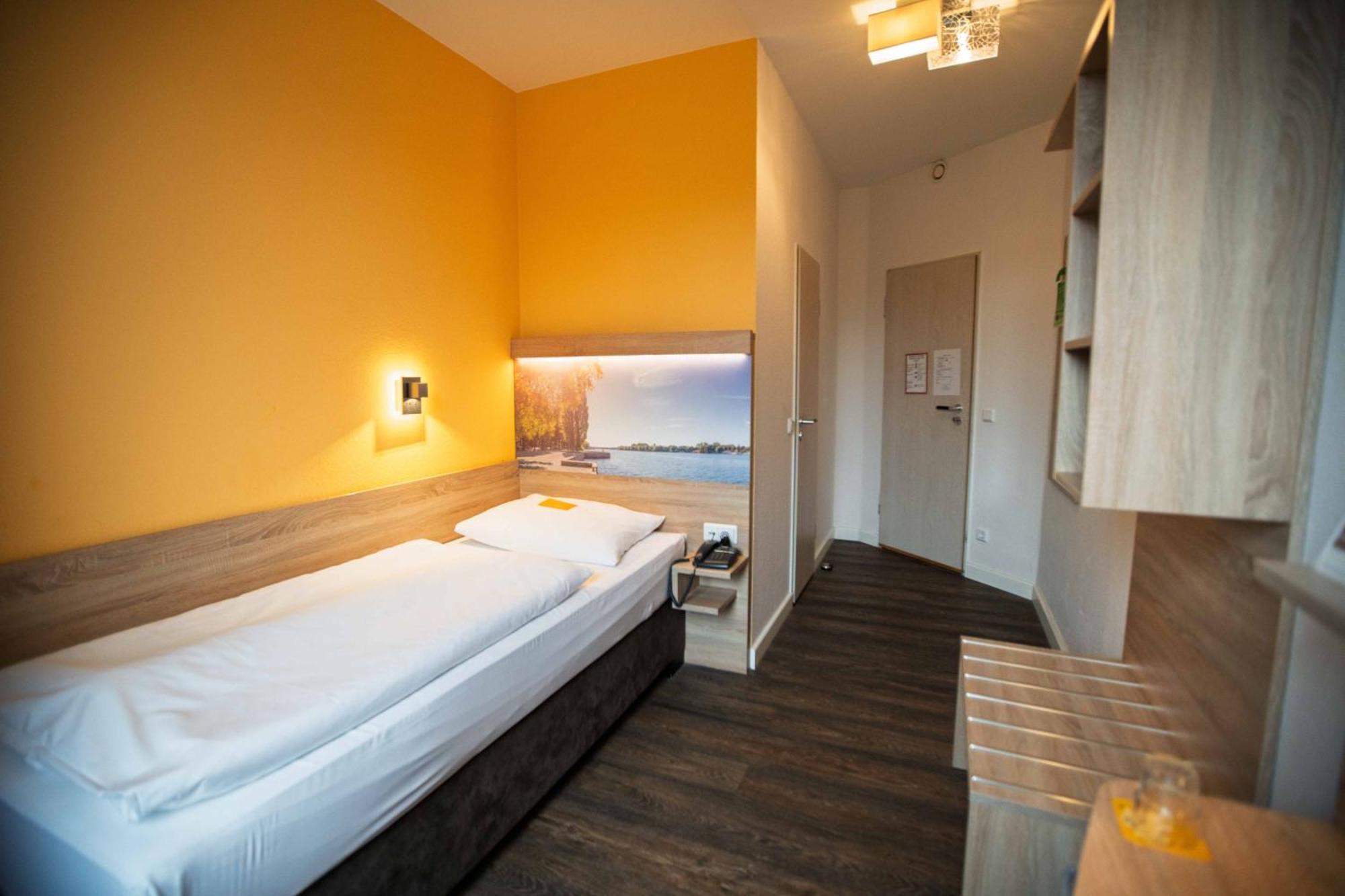 Single Room Bathroom