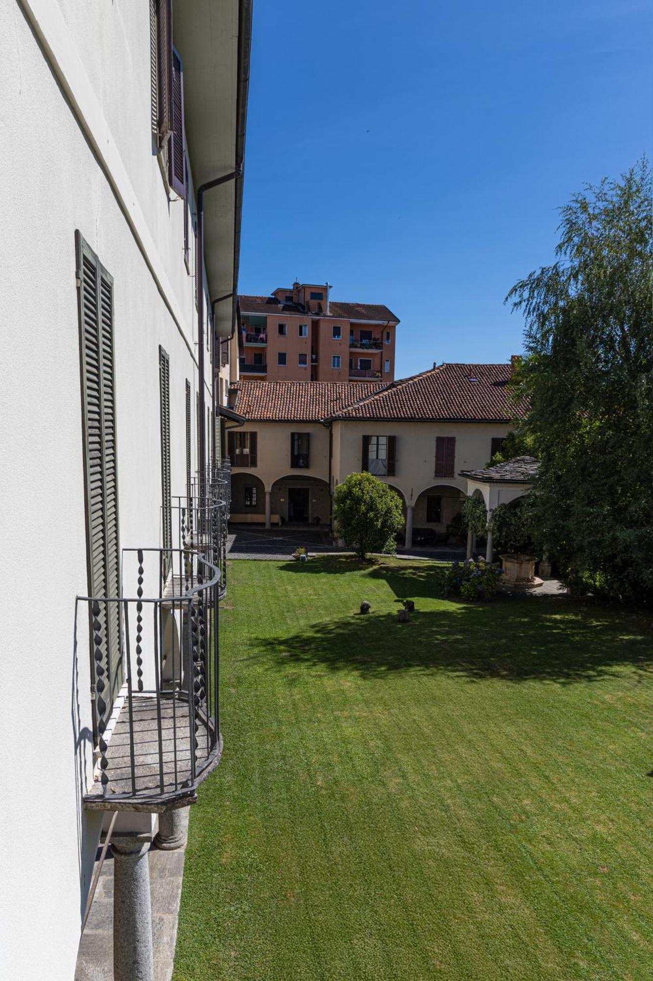 Classic Double or Twin Room Garden View
