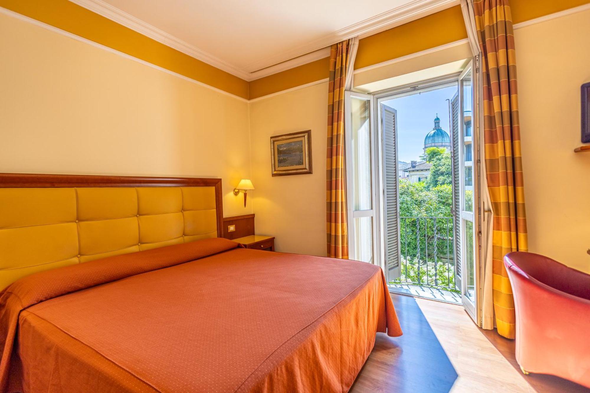Classic Double or Twin Room Garden View
