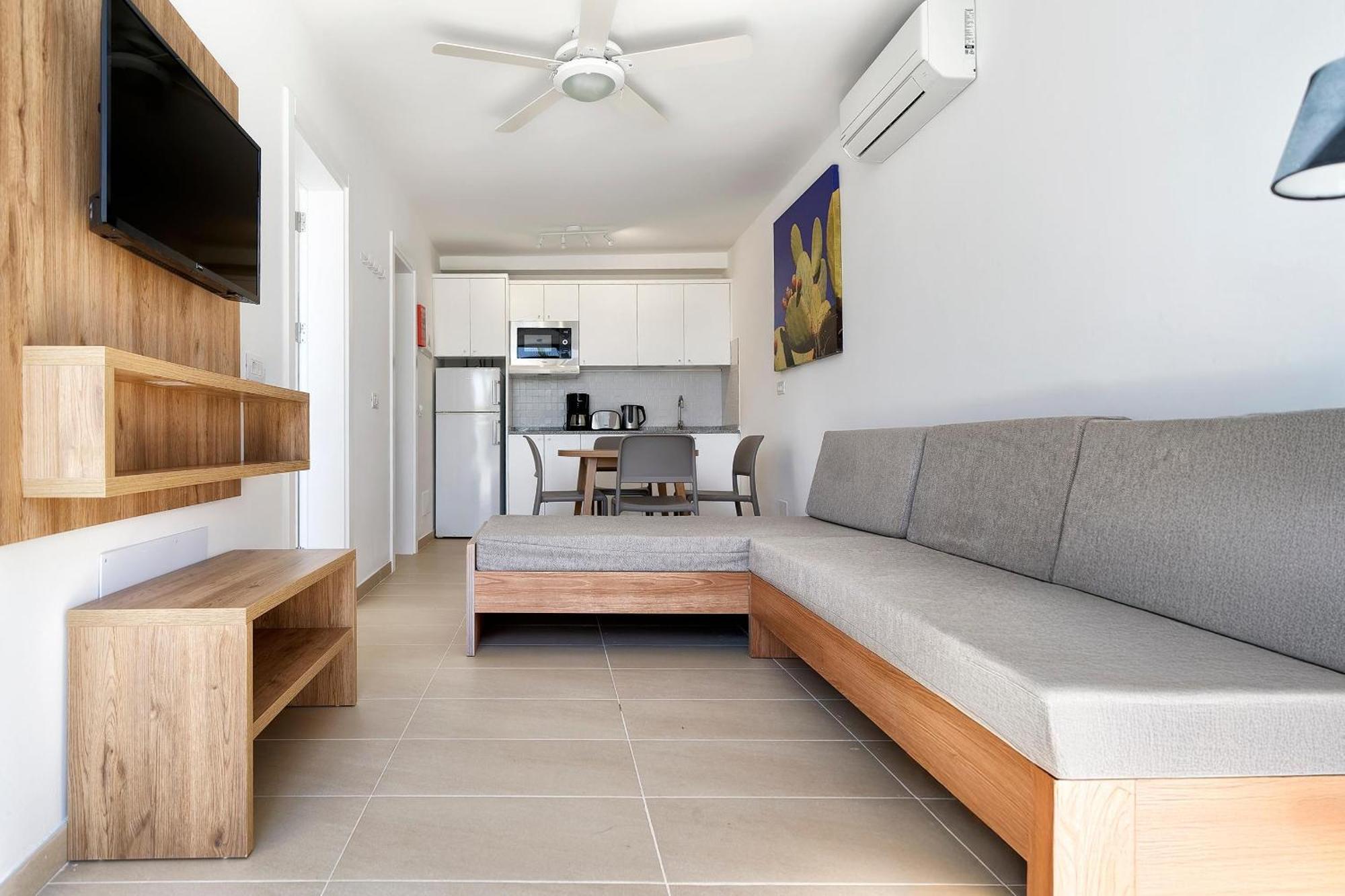 Classic One Bedroom Apartment Balcony Limited Sea View