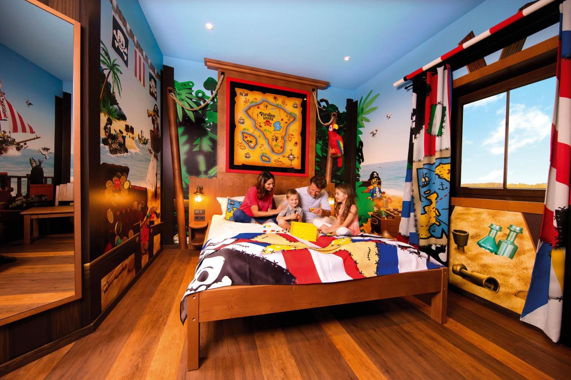 Pirate Island Room max no tickets