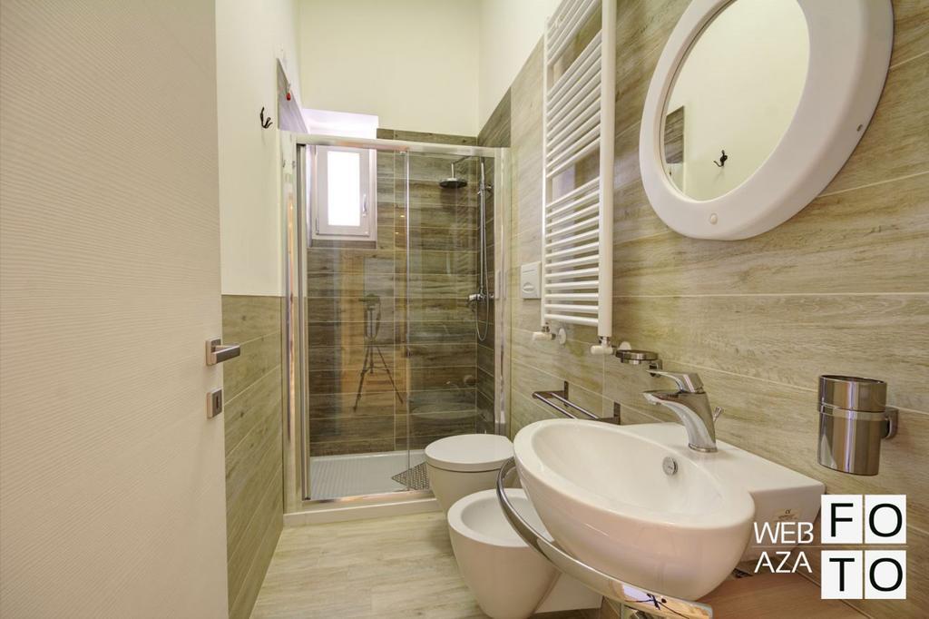 Superior One-Bedroom Apartment,711807847:JPEG