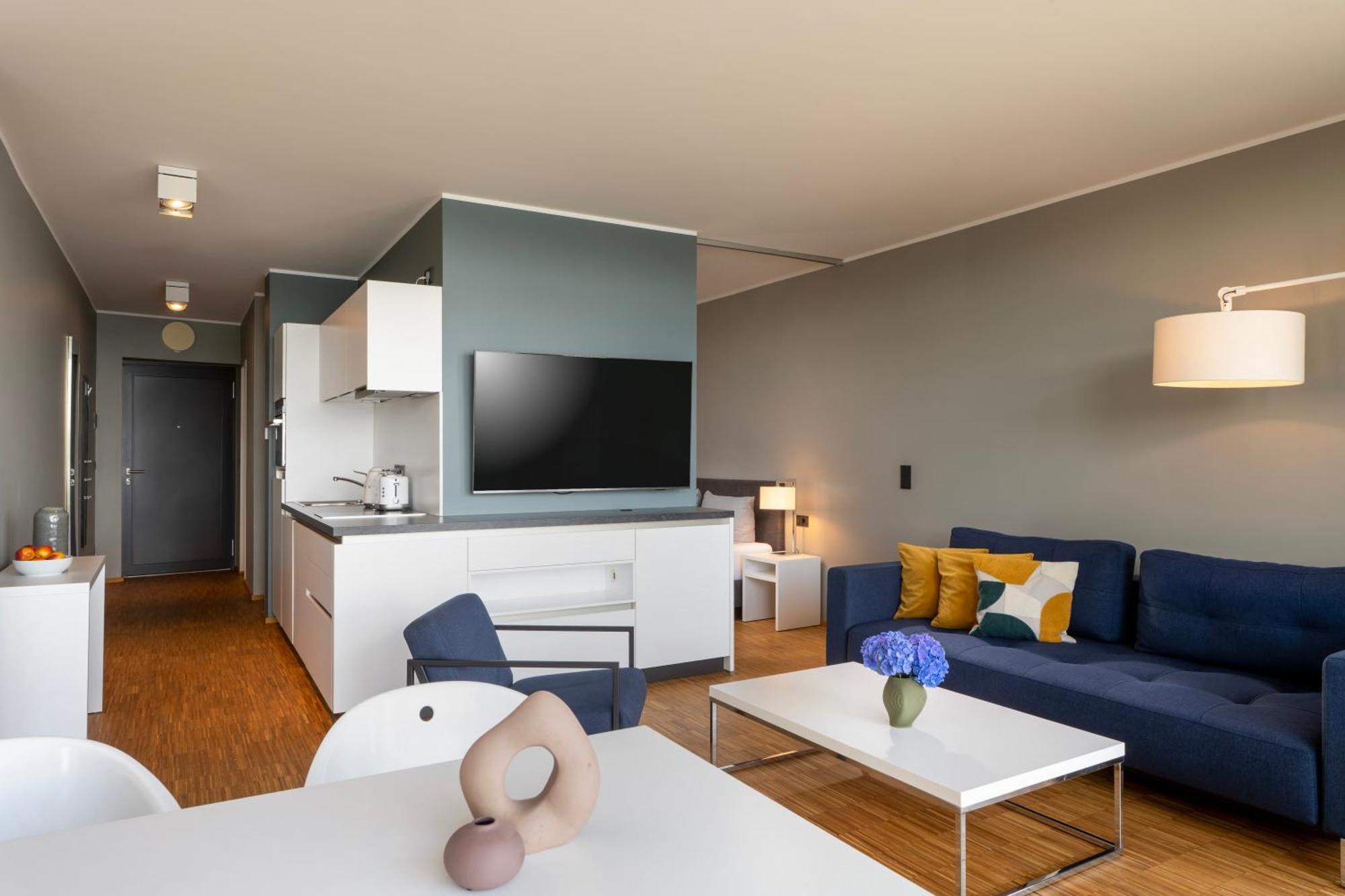 Panorama Apartment Lake View