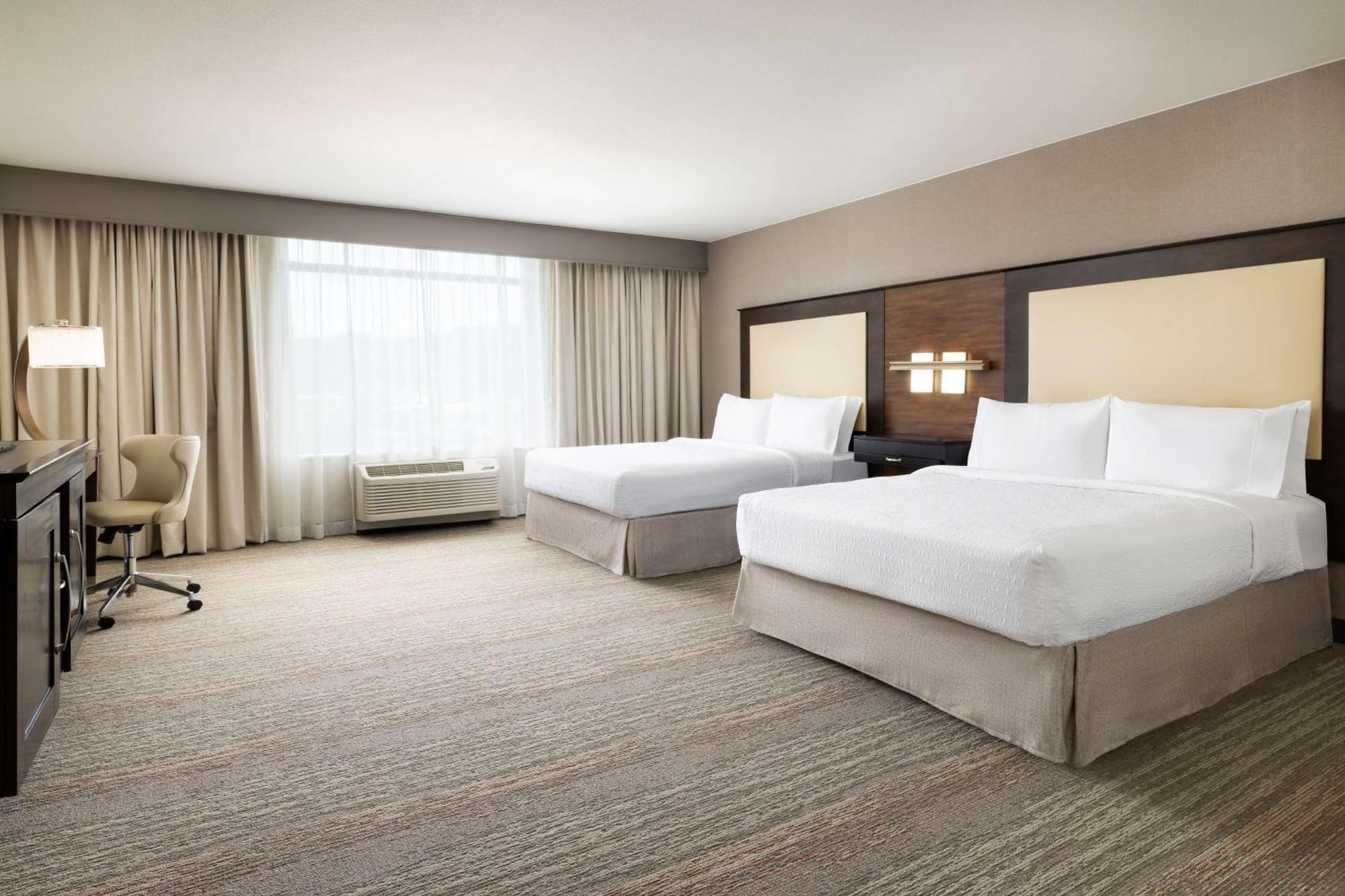 Queen Room Two Queen Beds Mobility Access or Non-Smoking