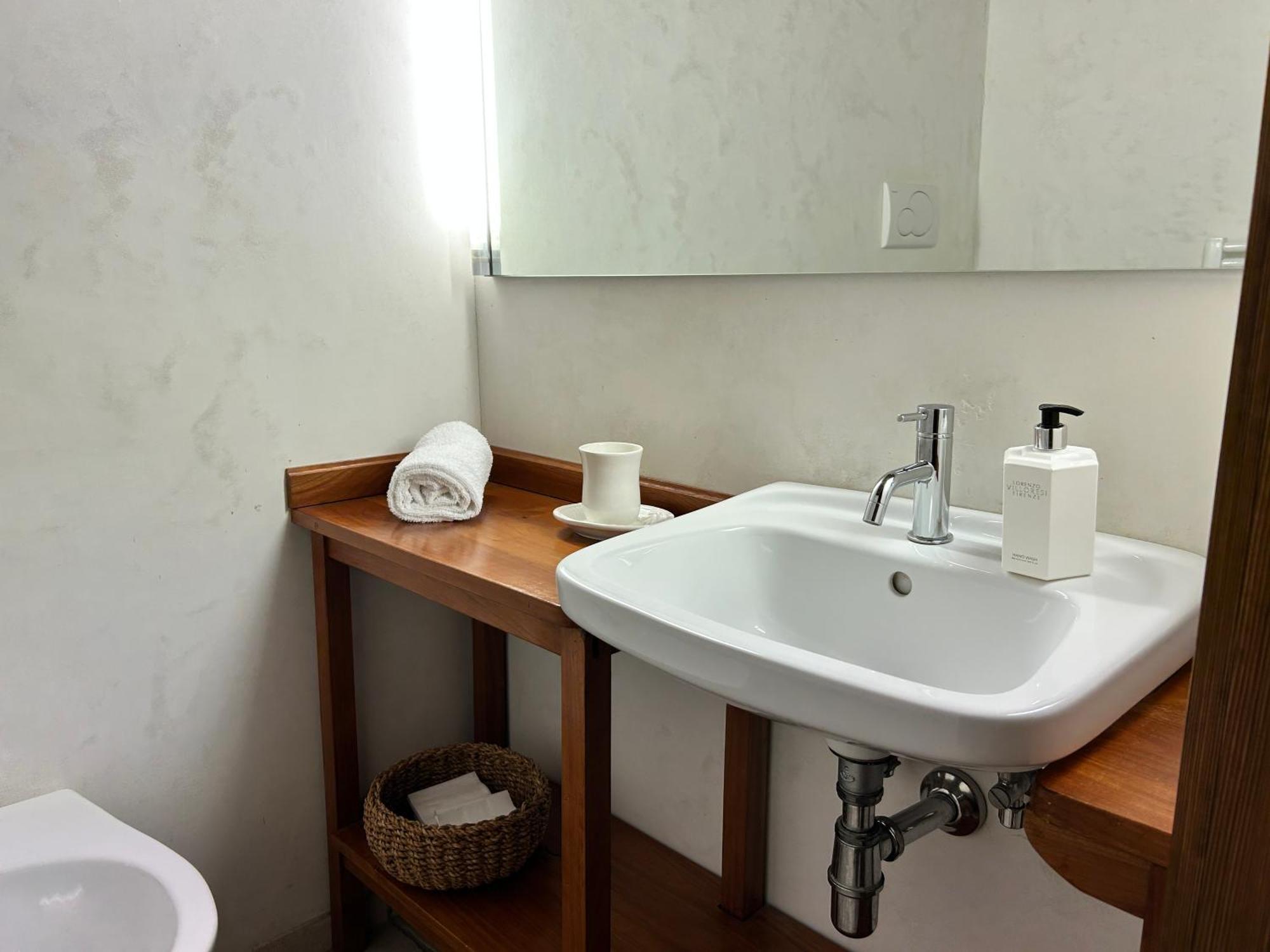 Double or Twin Room Garden View