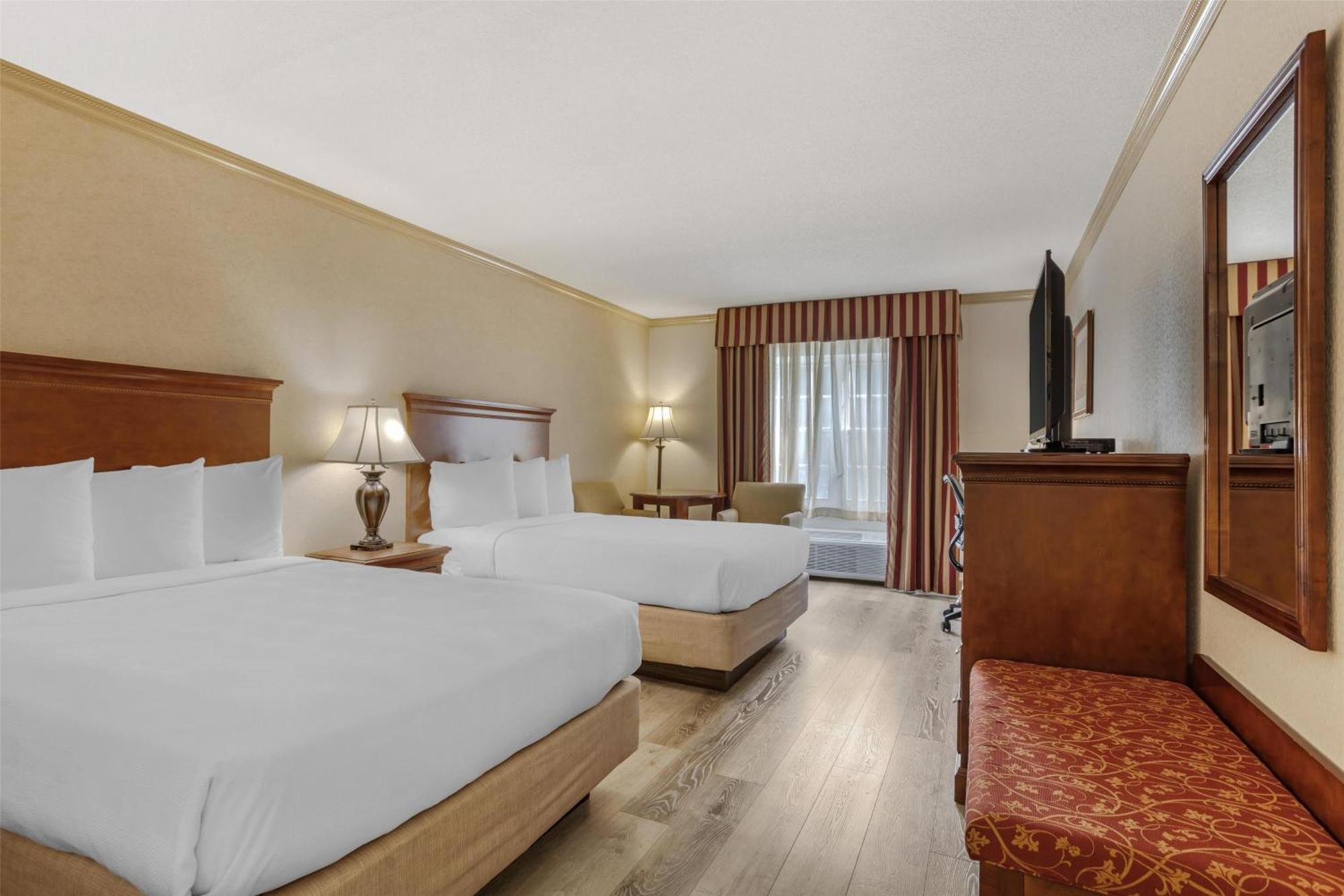 Double Room with Two Double Beds
