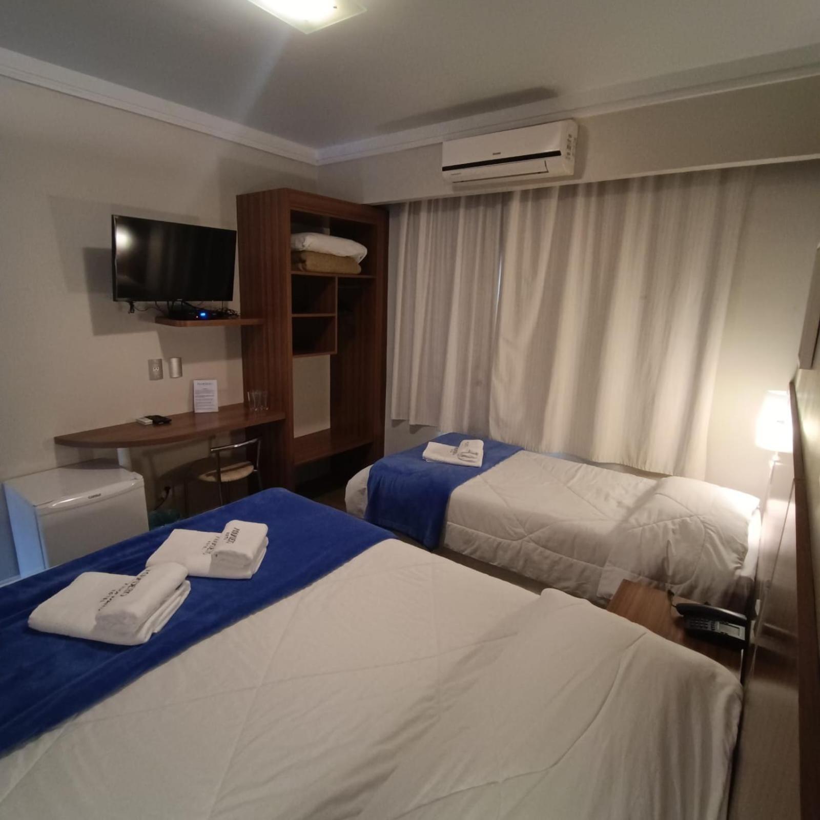 Deluxe Room Double Bed a Single Bed