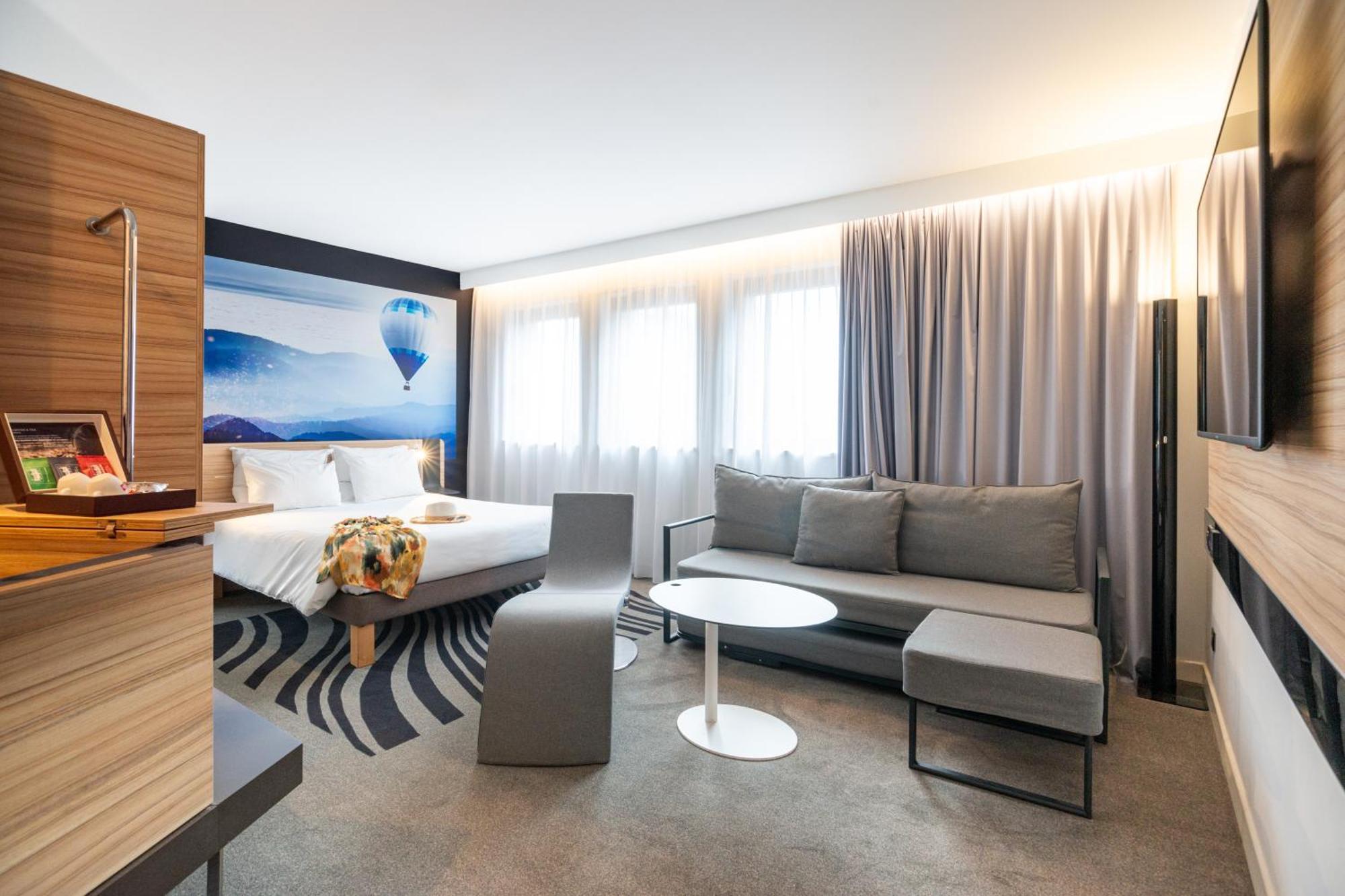 Superior Queen Suite,1739518022:JPEG