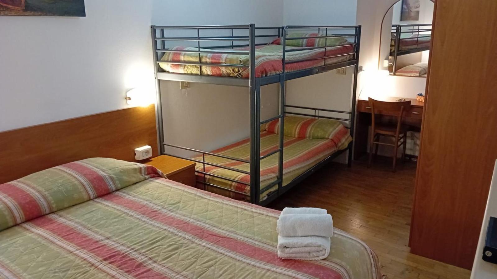 Quadruple Room Private Bathroom