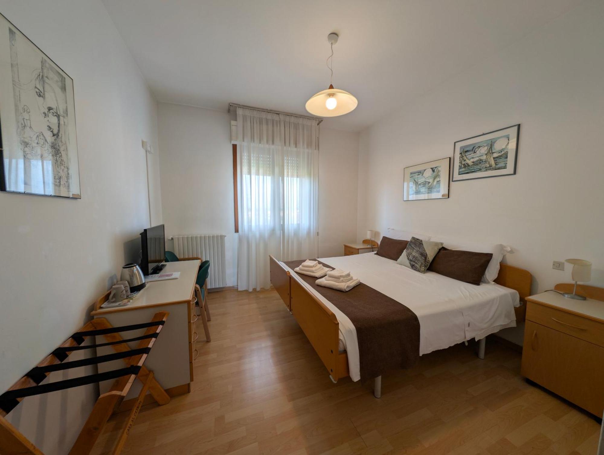 Double or Twin Room Disability Access