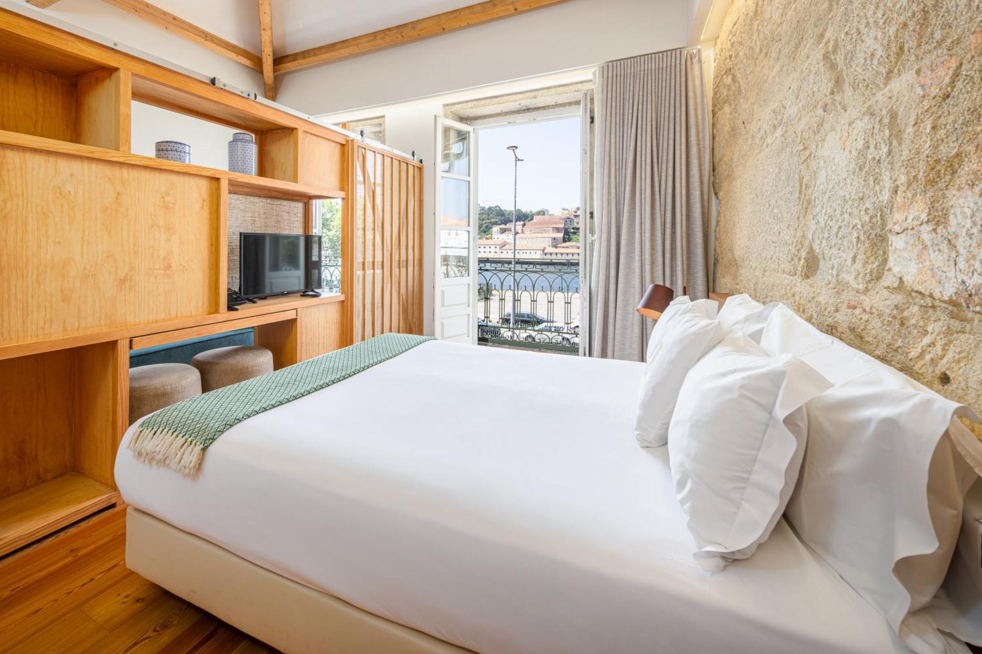 One-Bedroom Apartment Balcony