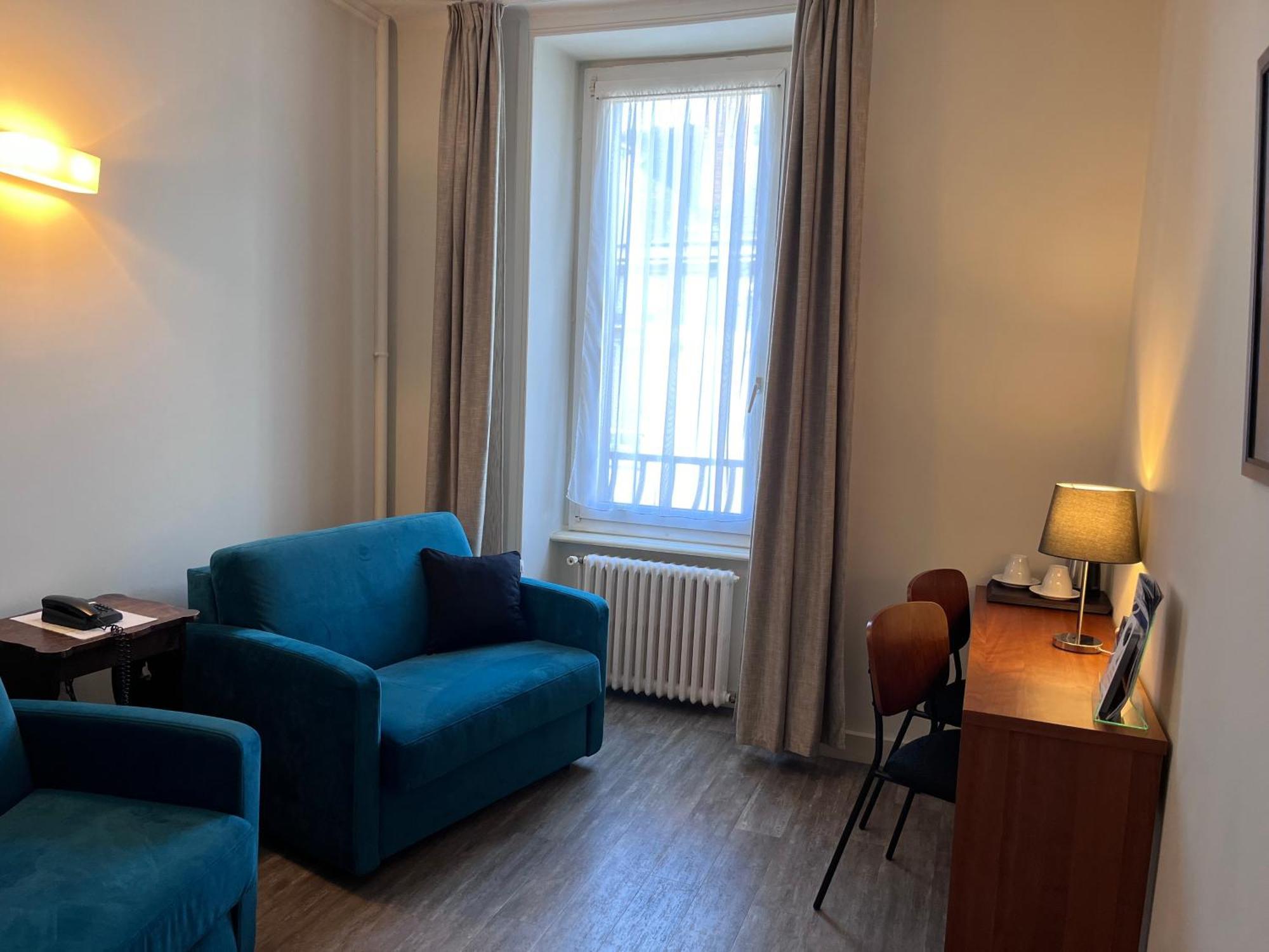 Prestige Room