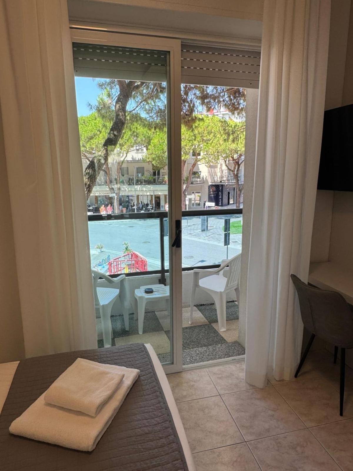 Superior Double or Twin Room Terrace,1693280584:JPEG