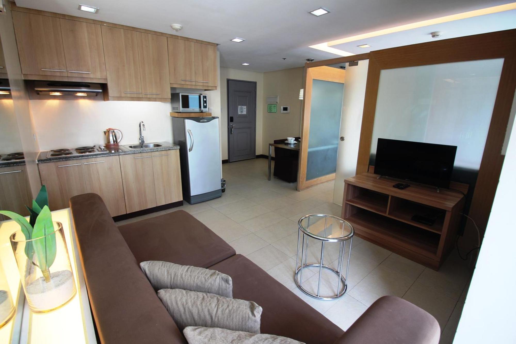 One-Bedroom Suite