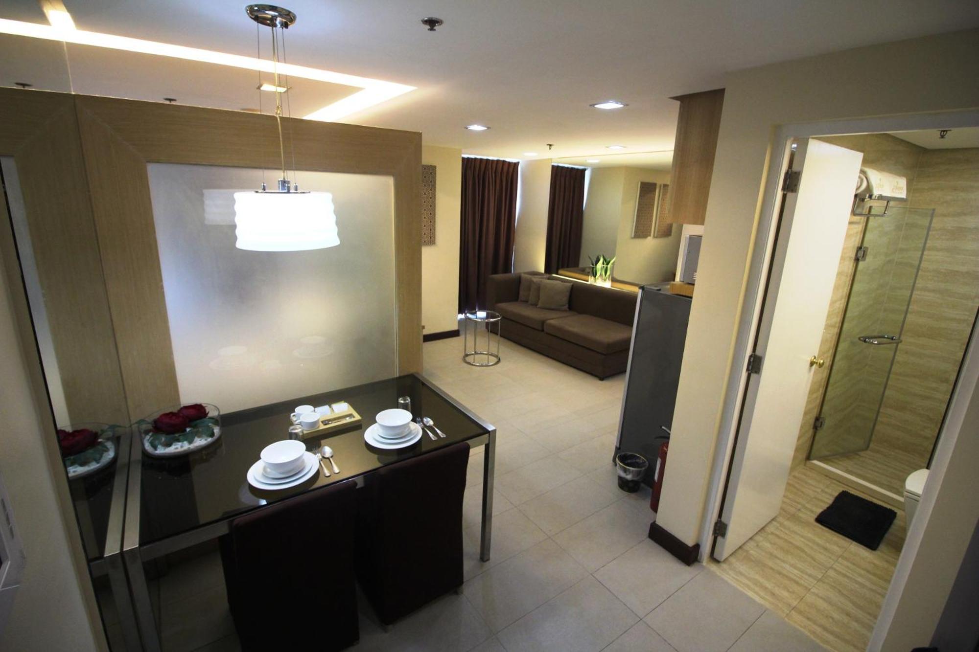 One-Bedroom Suite